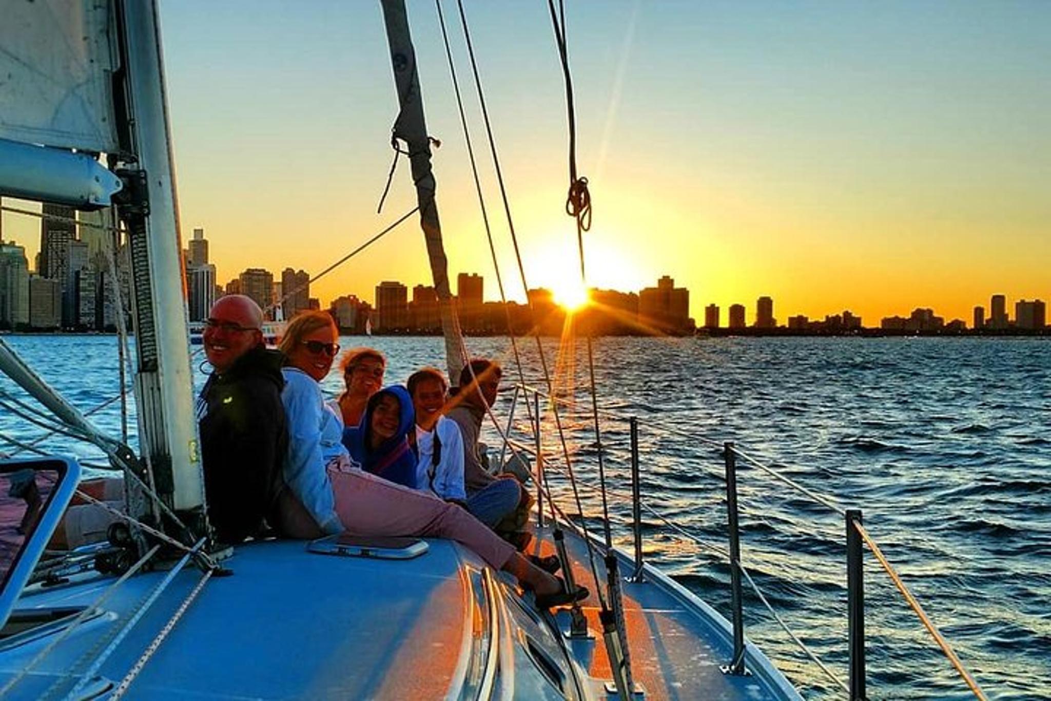 Chicago Sunset Sail on Lake Michigan - Image 2