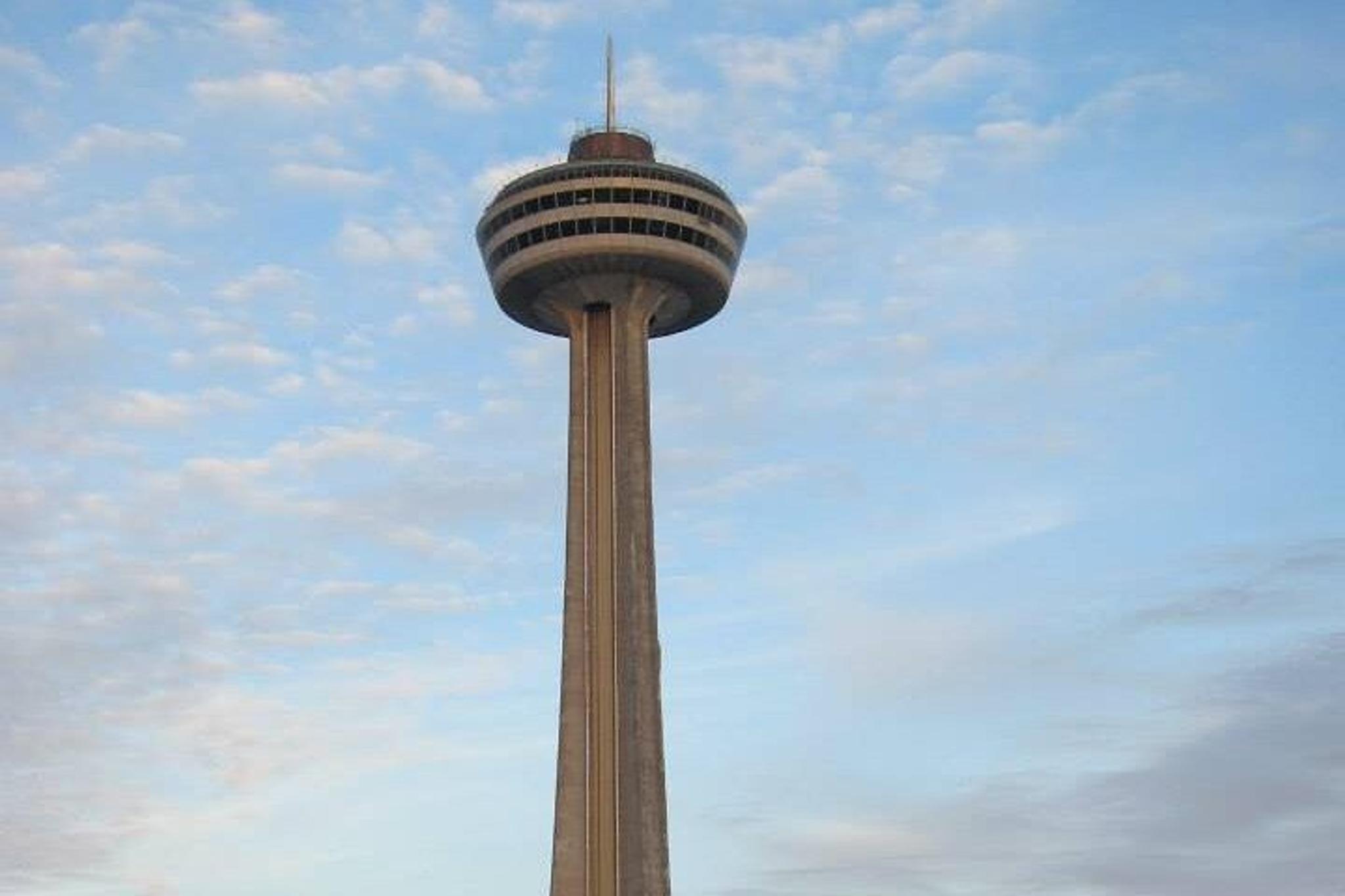 New York to Niagara Falls and Eastern Canada 5-Day Tour - Image 5