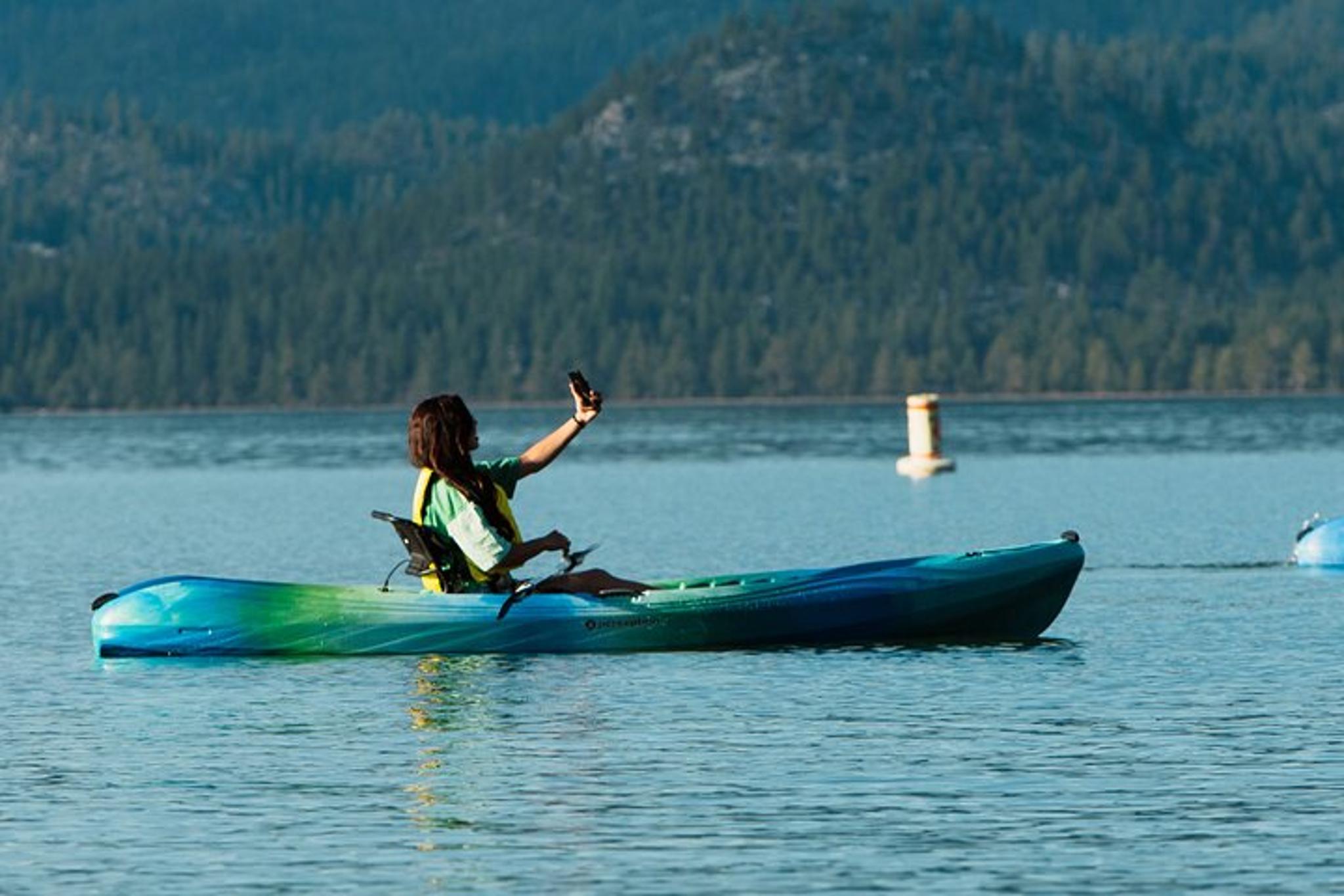 South Lake Tahoe Kayak Rental 3 Hours - Image 3