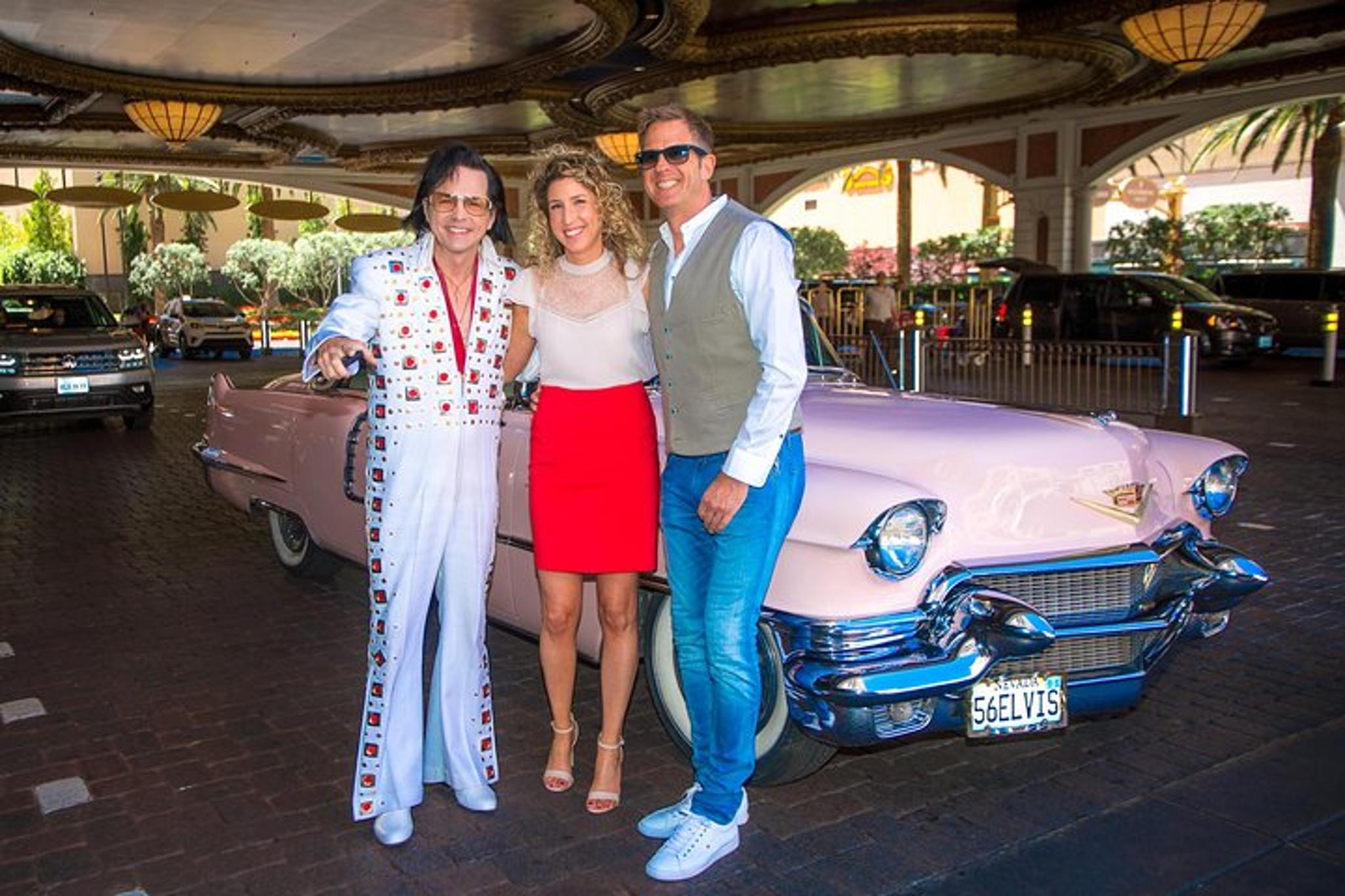 Las Vegas Pink Cadillac Photo Tour with Elvis 3 hr - Image 5