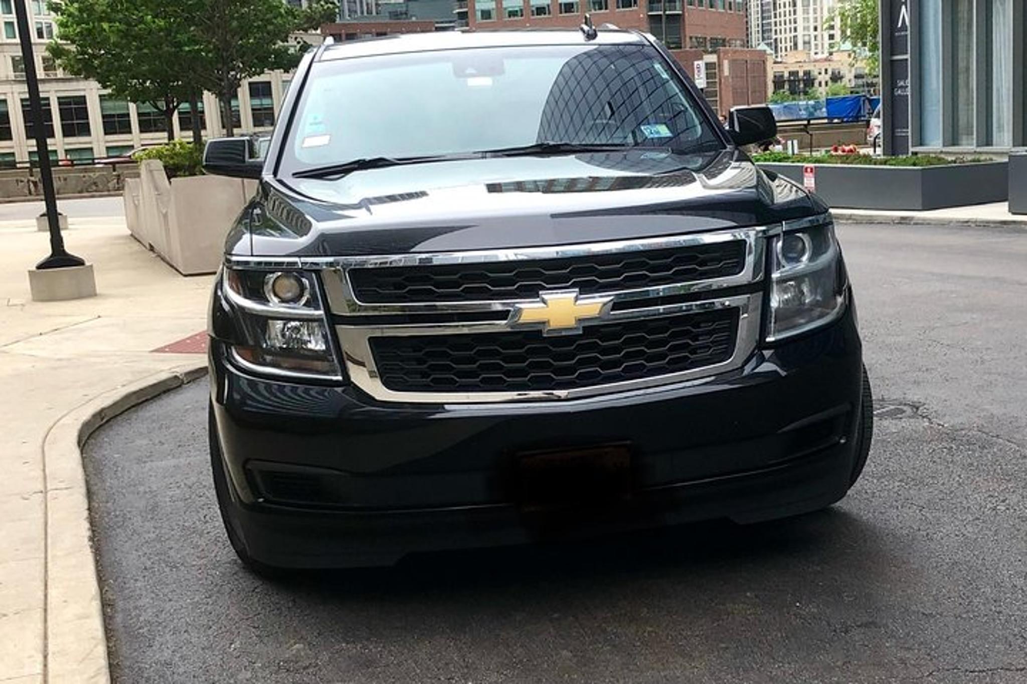 Chicago Private SUV Transfer - Image 1