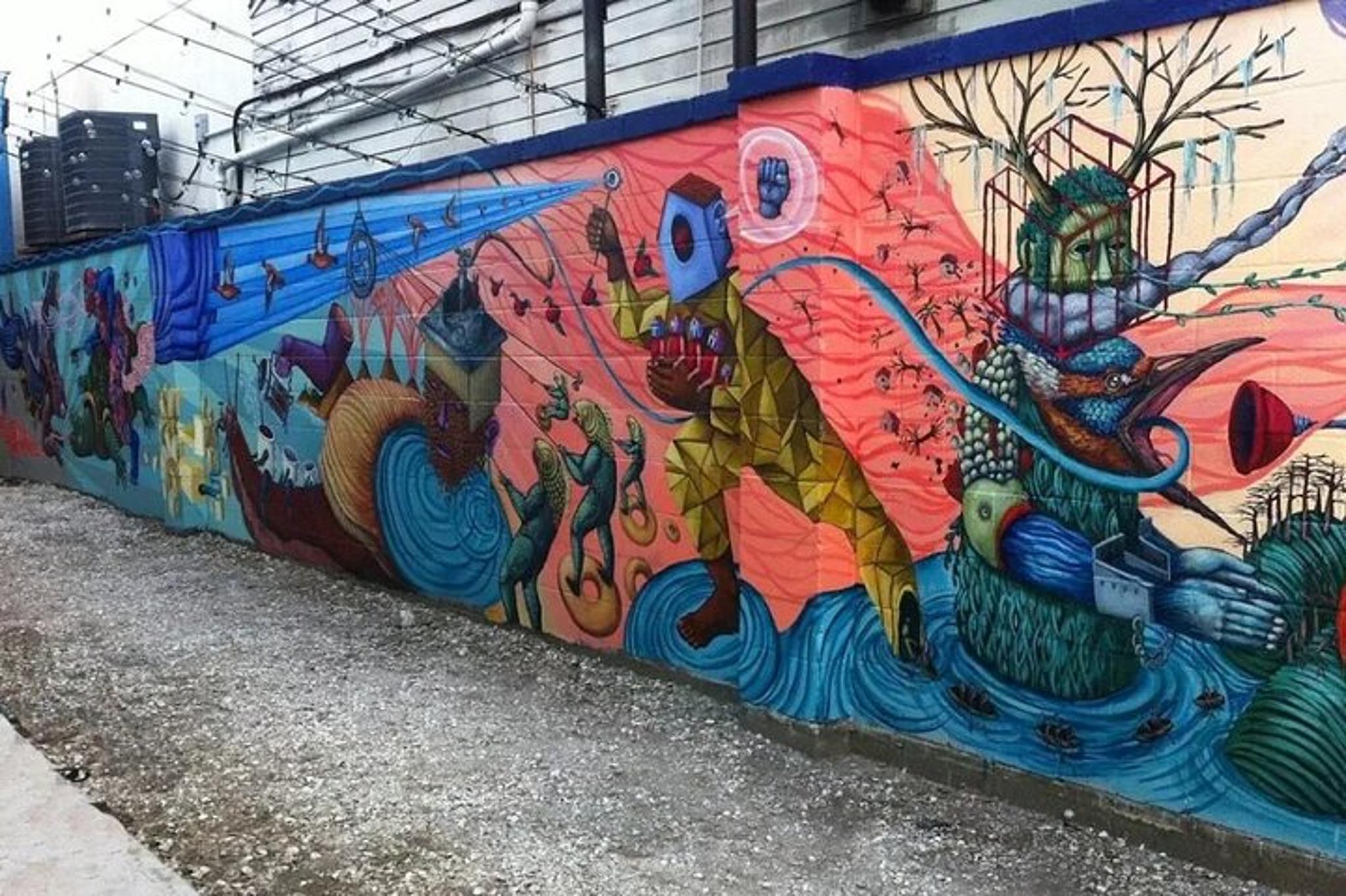 New Orleans Art and Street Art Tour with Lunch - Image 3