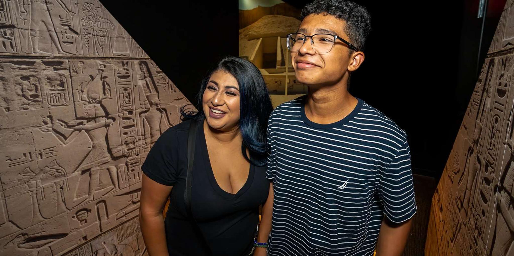 Las Vegas King Tut's Tomb Exhibit at Luxor 1 hr - Image 4