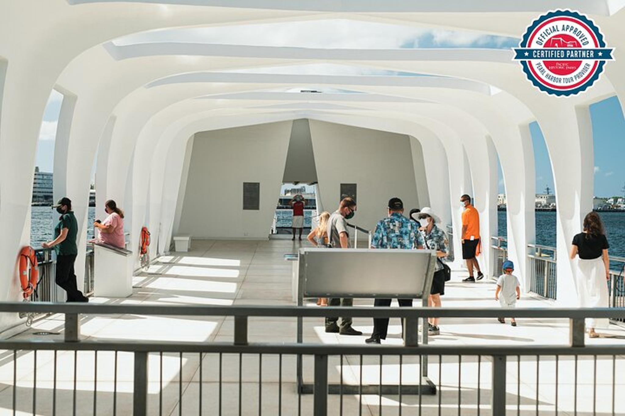 Honolulu Pearl Harbor Tour Including USS Arizona