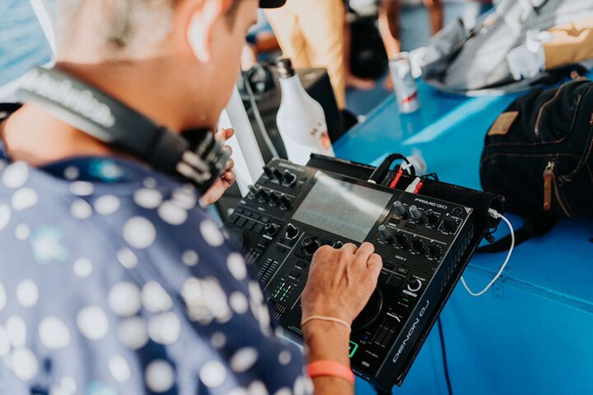 Waikiki Sunset Cruise with Live DJ and Swimming - Image 3