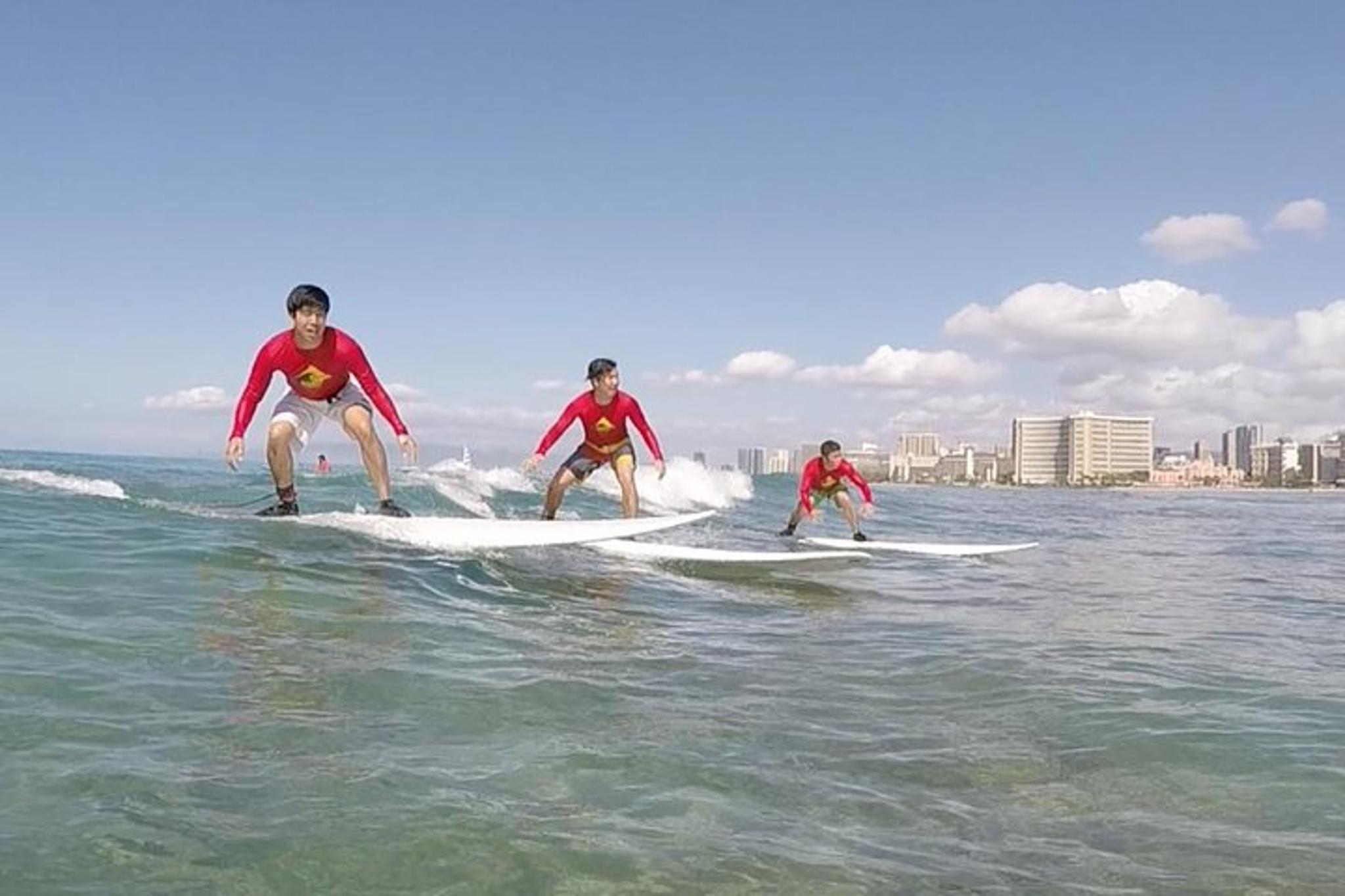 Waikiki Group Surfing Lesson with Shuttle - Image 1