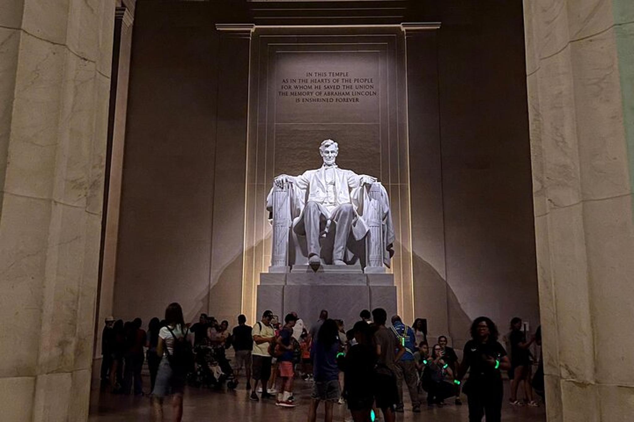 Washington DC Night Monuments Tour - Image 3