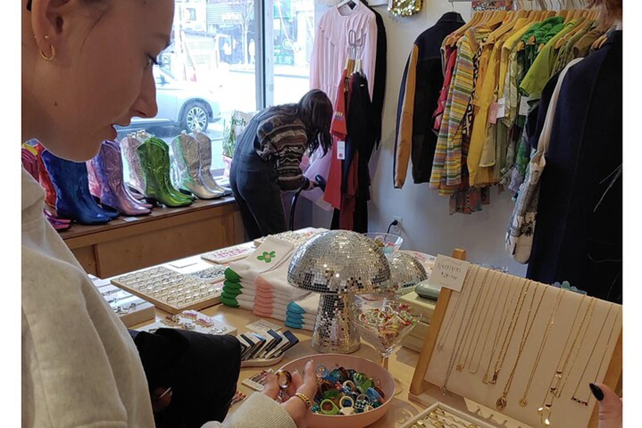 New York City Second-Hand Shopping Tour - Image 6