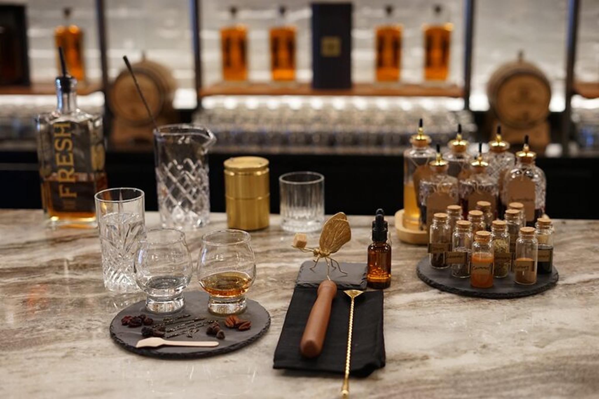 Lexington Bourbon Tasting Experience 1 hr - Image 2
