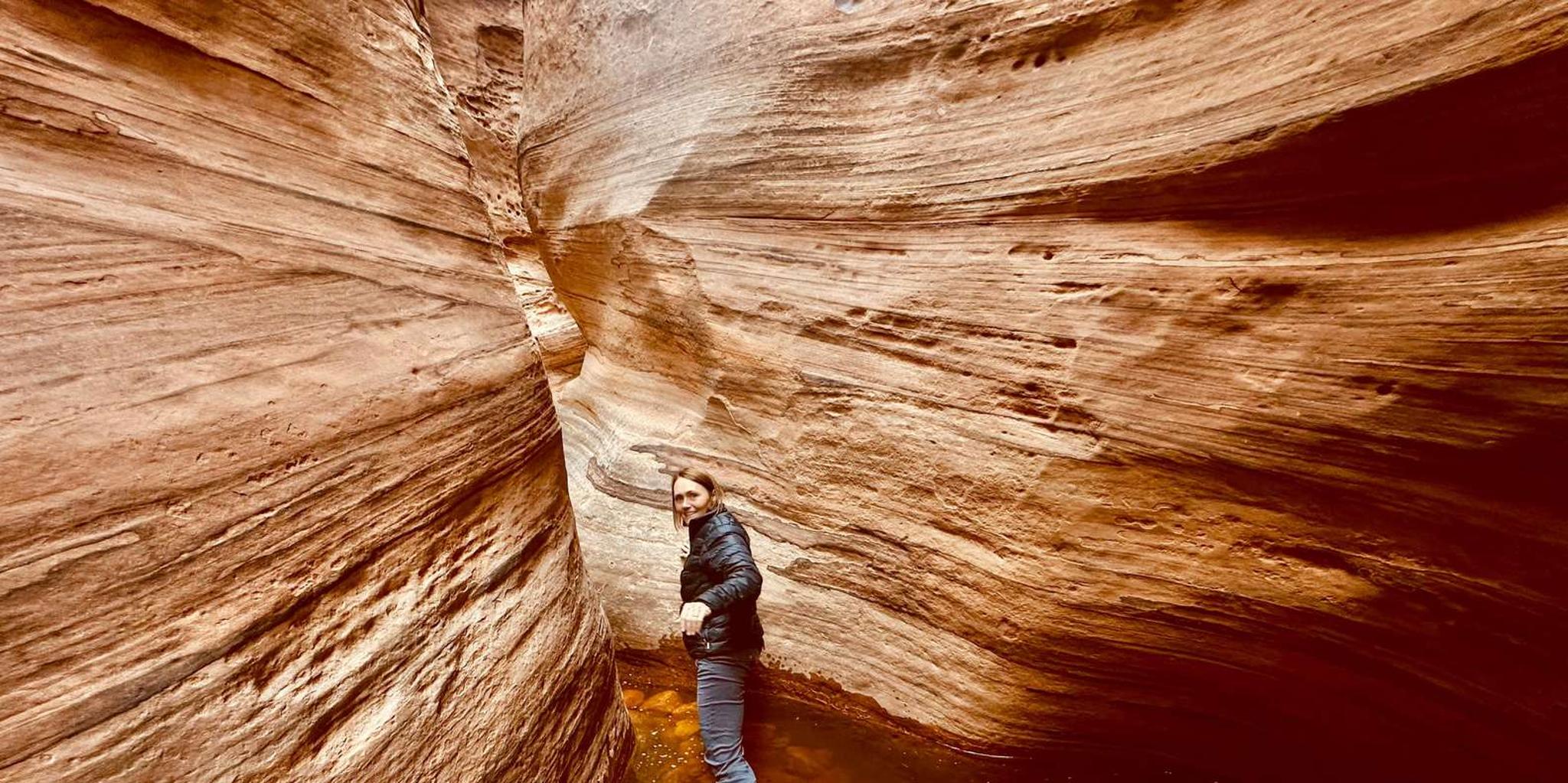 St. George Jeep Slot Canyon Exploration - Image 4
