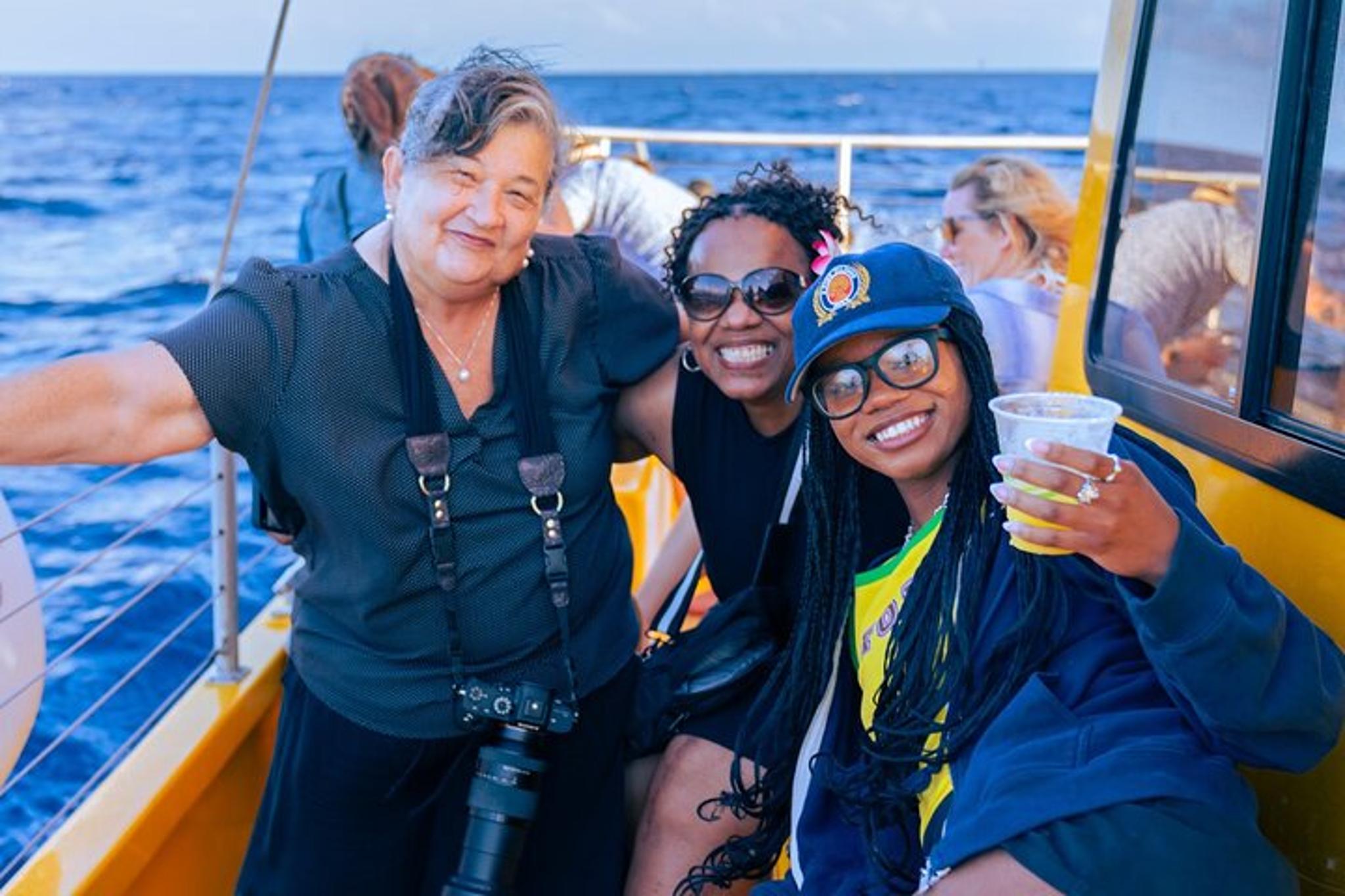 Waikiki Beach Sunset Sail on Ke Kai Catamaran - Image 2