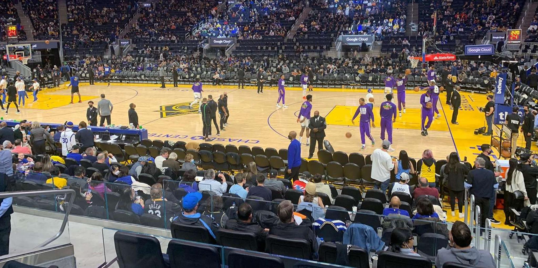 San Francisco Golden State Warriors Basketball Game - Image 3