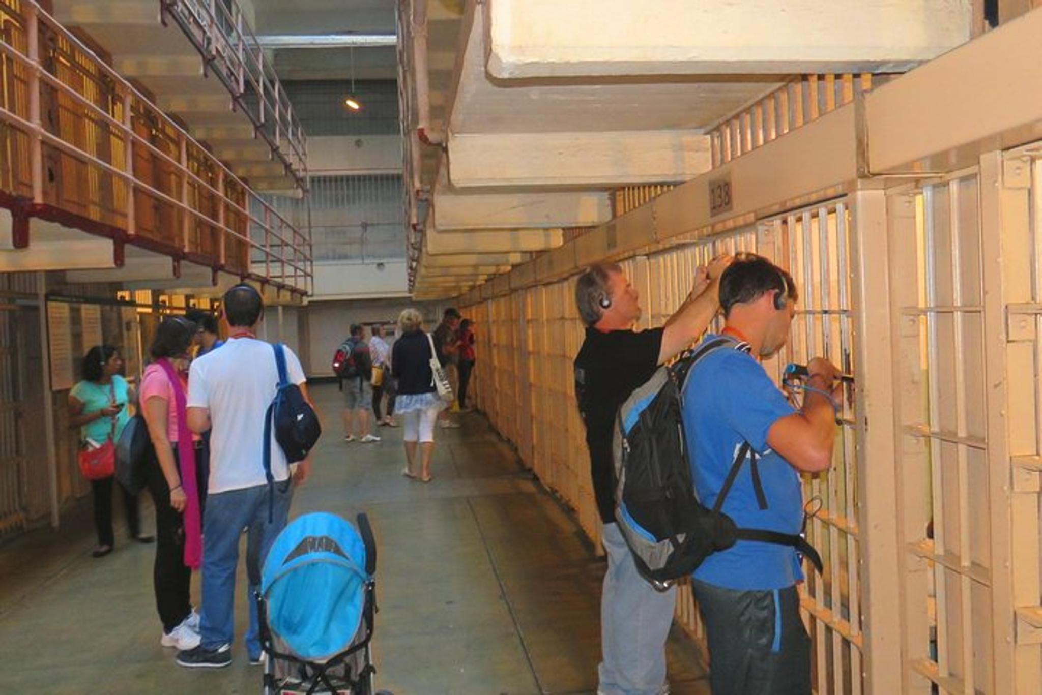 San Francisco Alcatraz Prison and City Combo Tour - Image 4