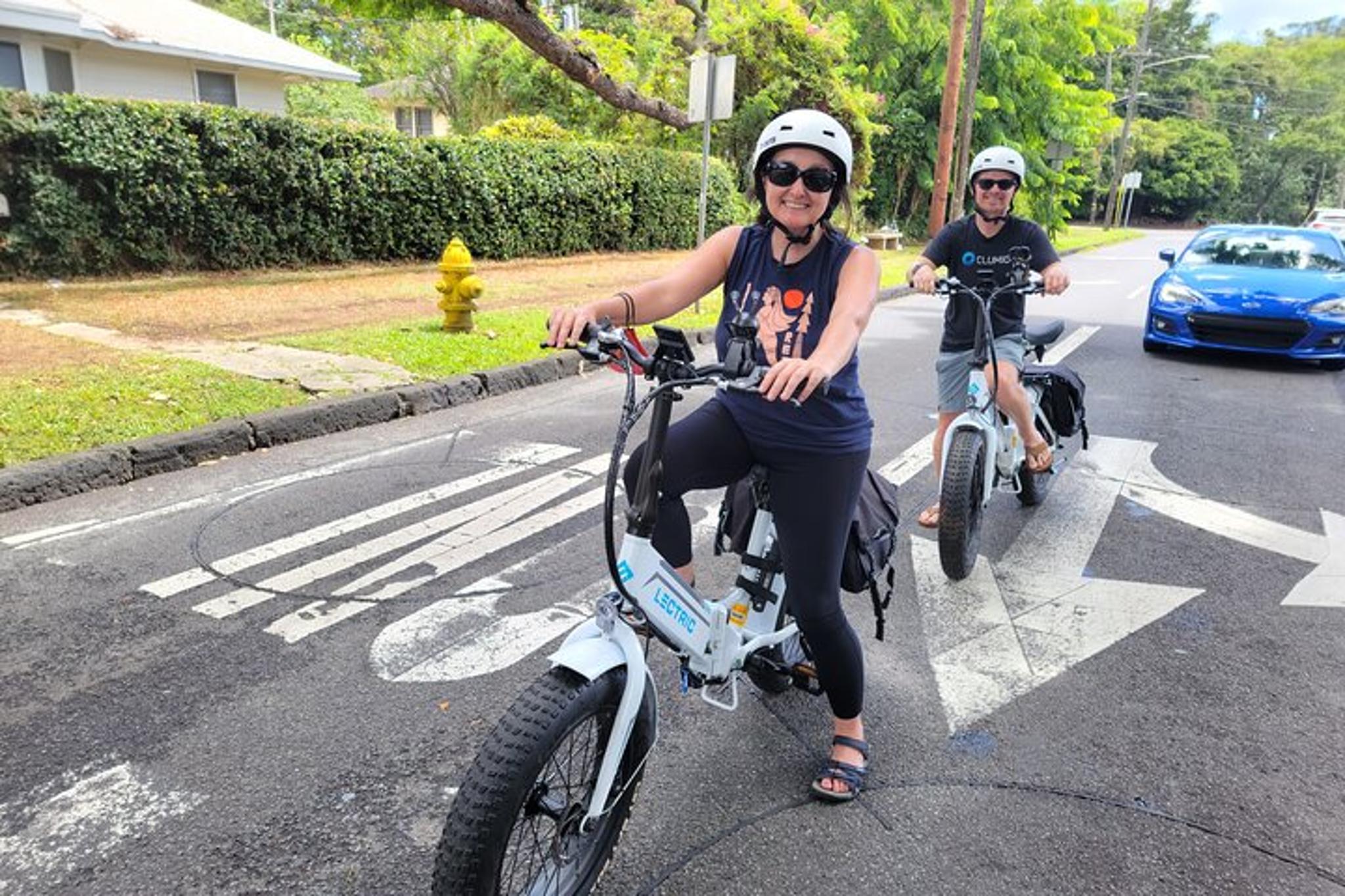 Honolulu Electric Bike Ride and Manoa Falls Hike - Image 6
