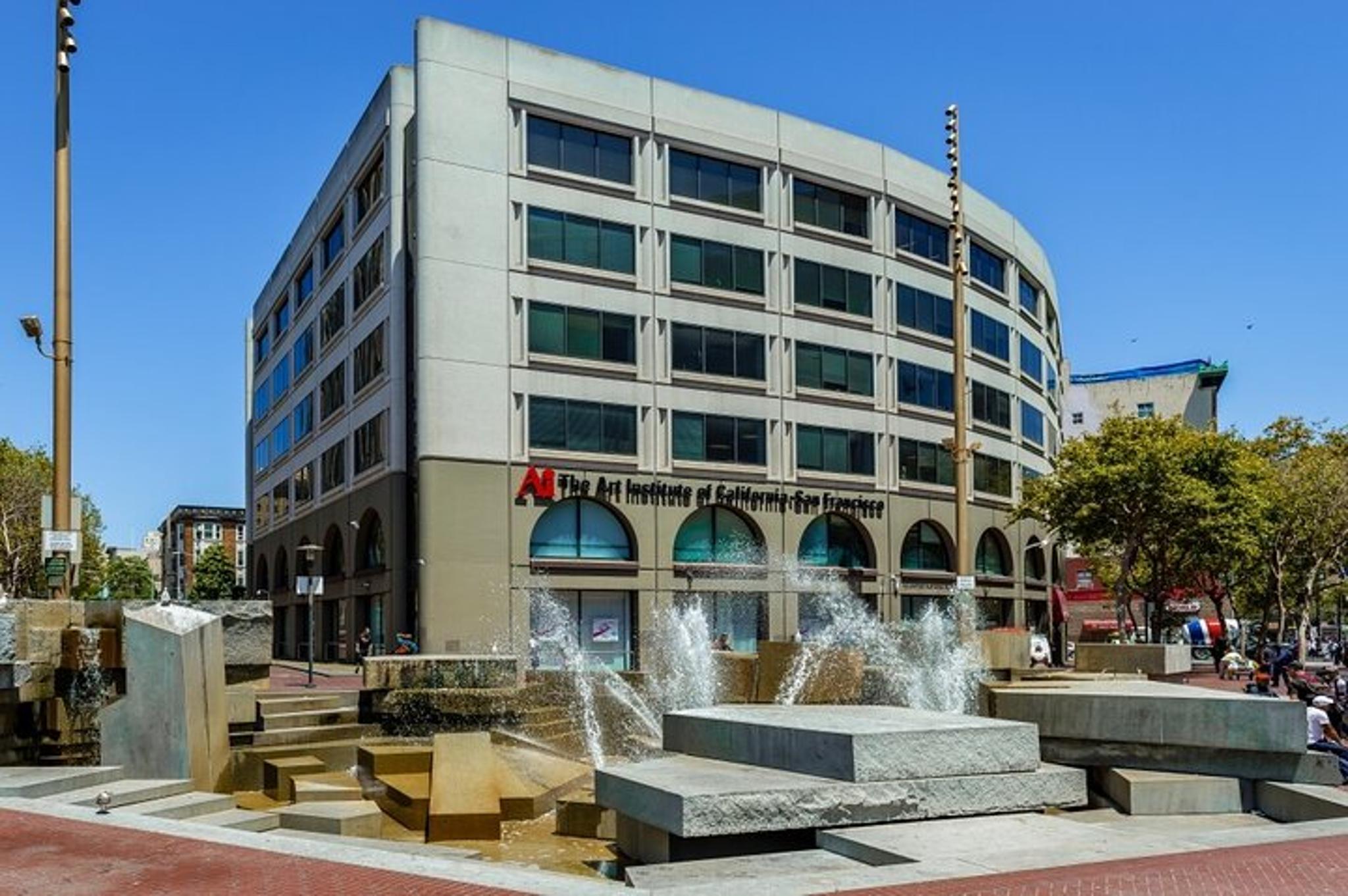 San Francisco Scavenger Hunt Along Fisherman’s Wharf - Image 4