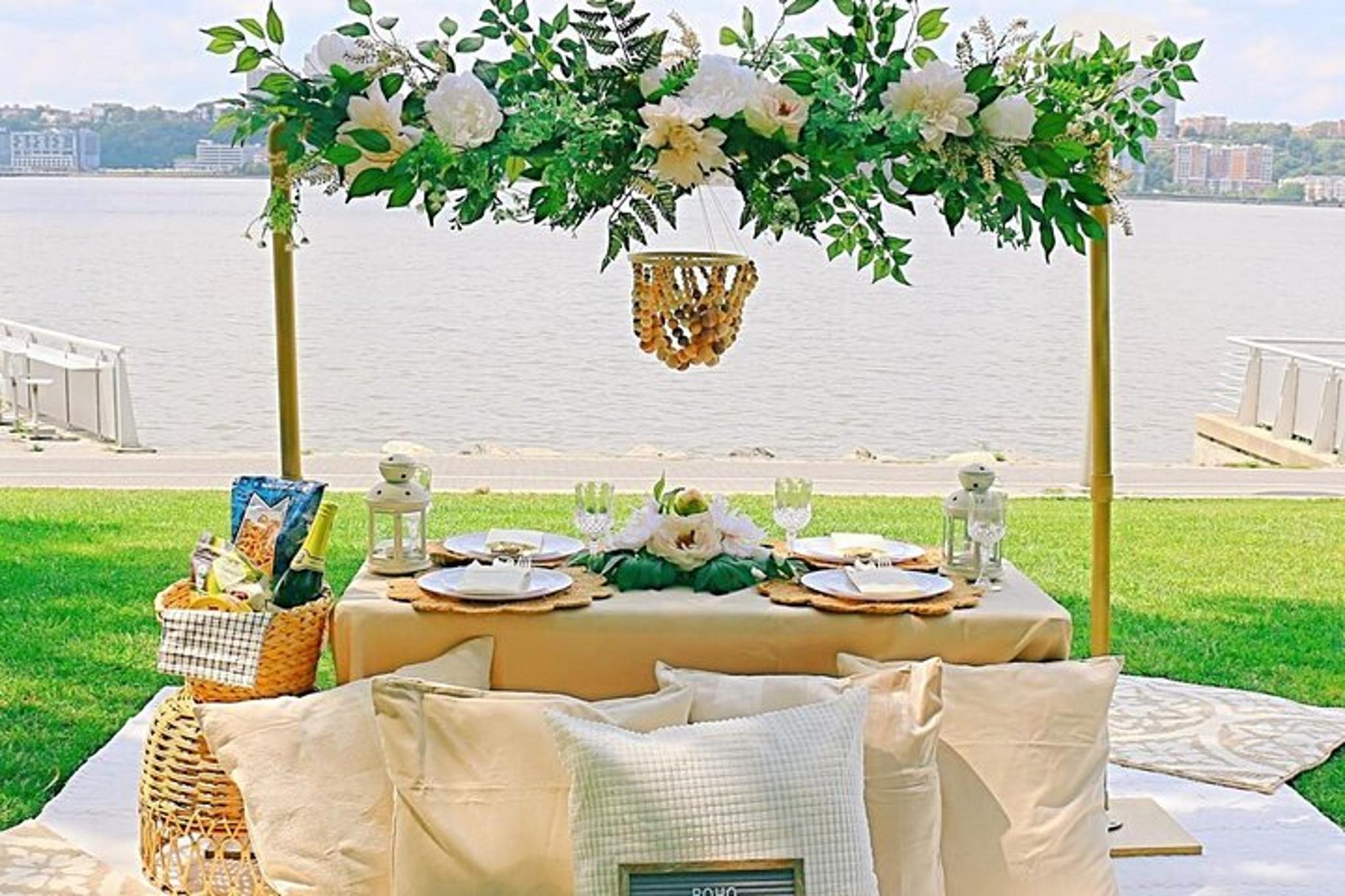 New York Central Park Picnic Experience - Image 1