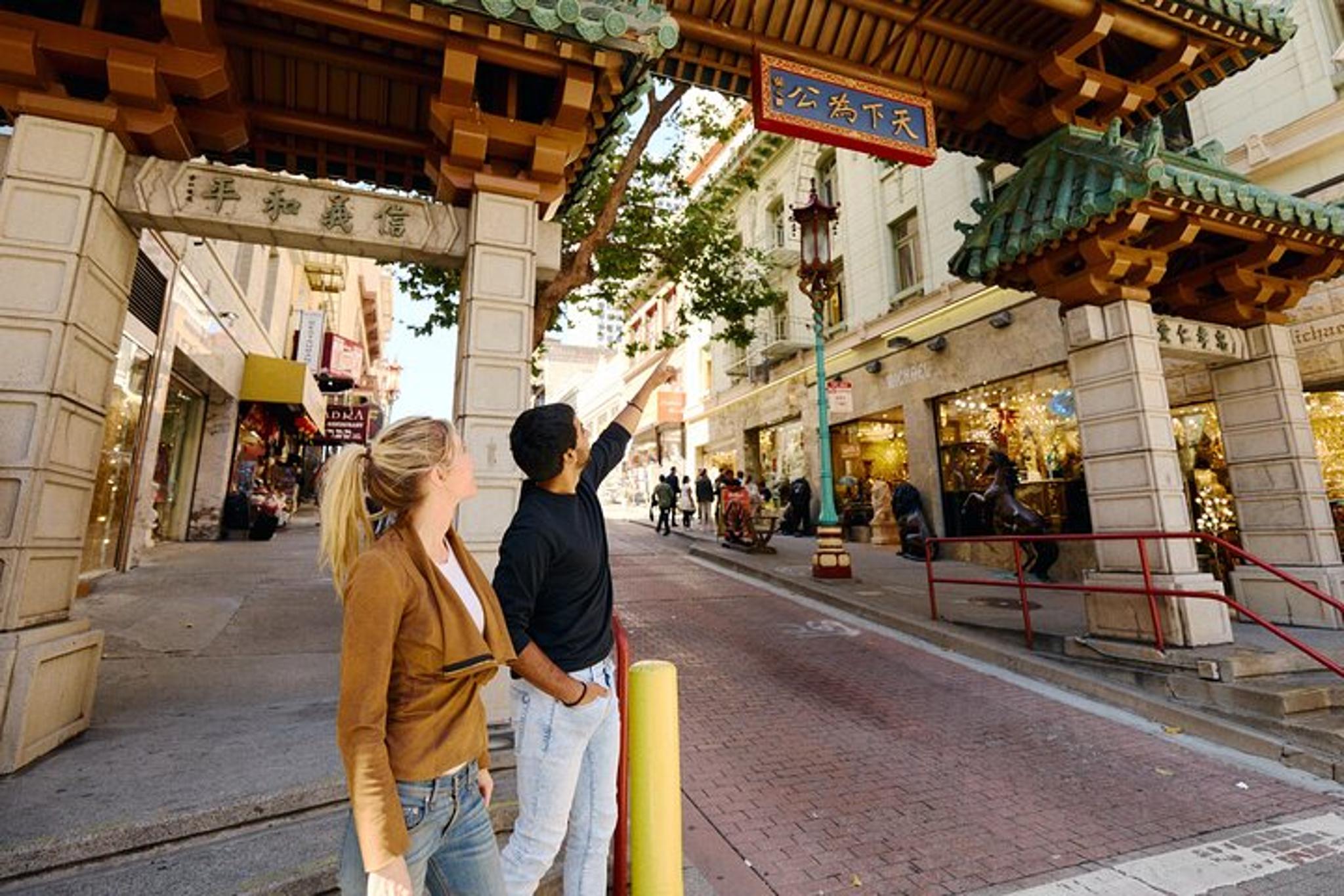 San Francisco Alcatraz Tour with Muir Woods & Sausalito - Image 4
