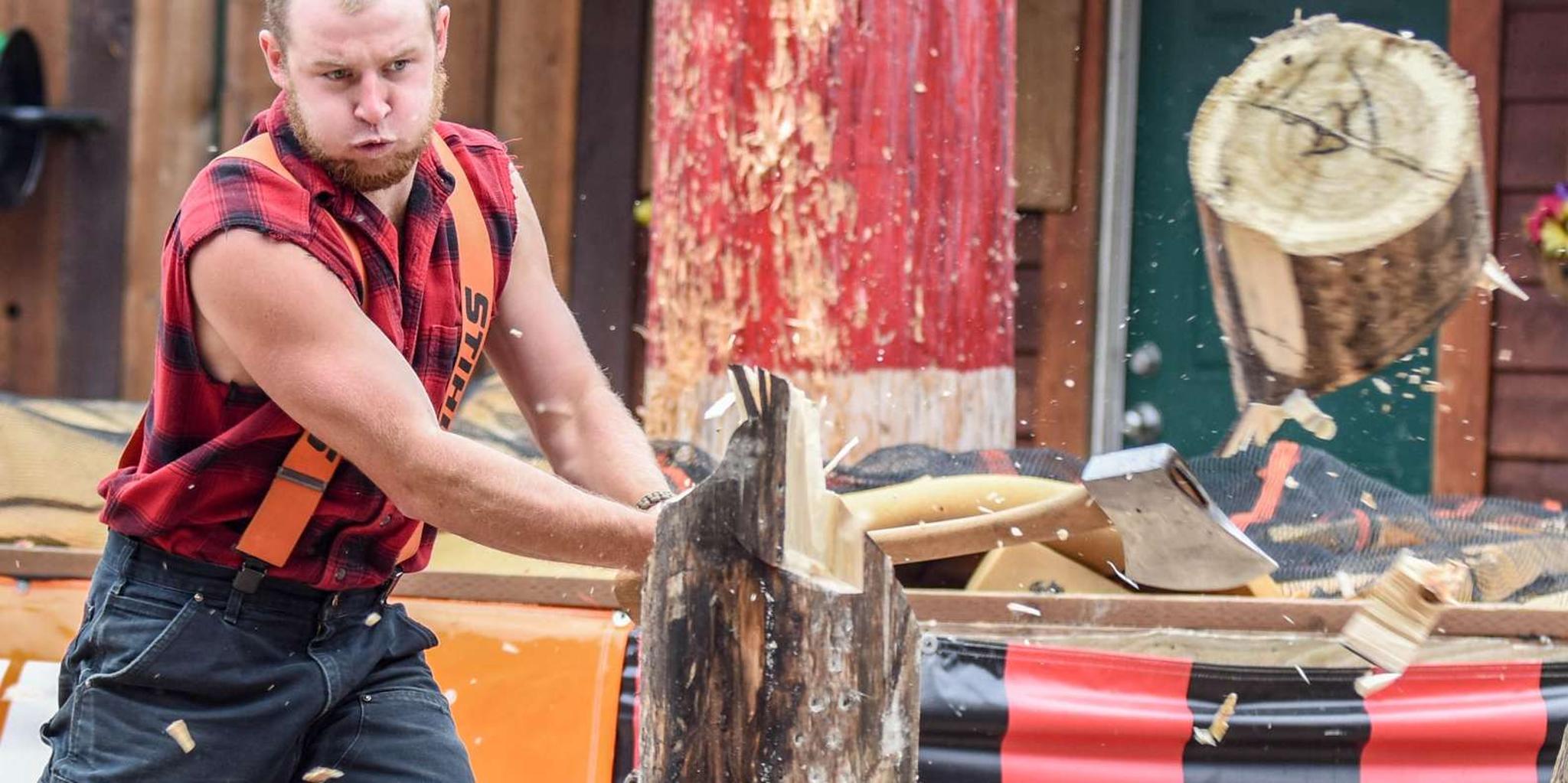 Ketchikan Lumberjack Show & Crab Feast