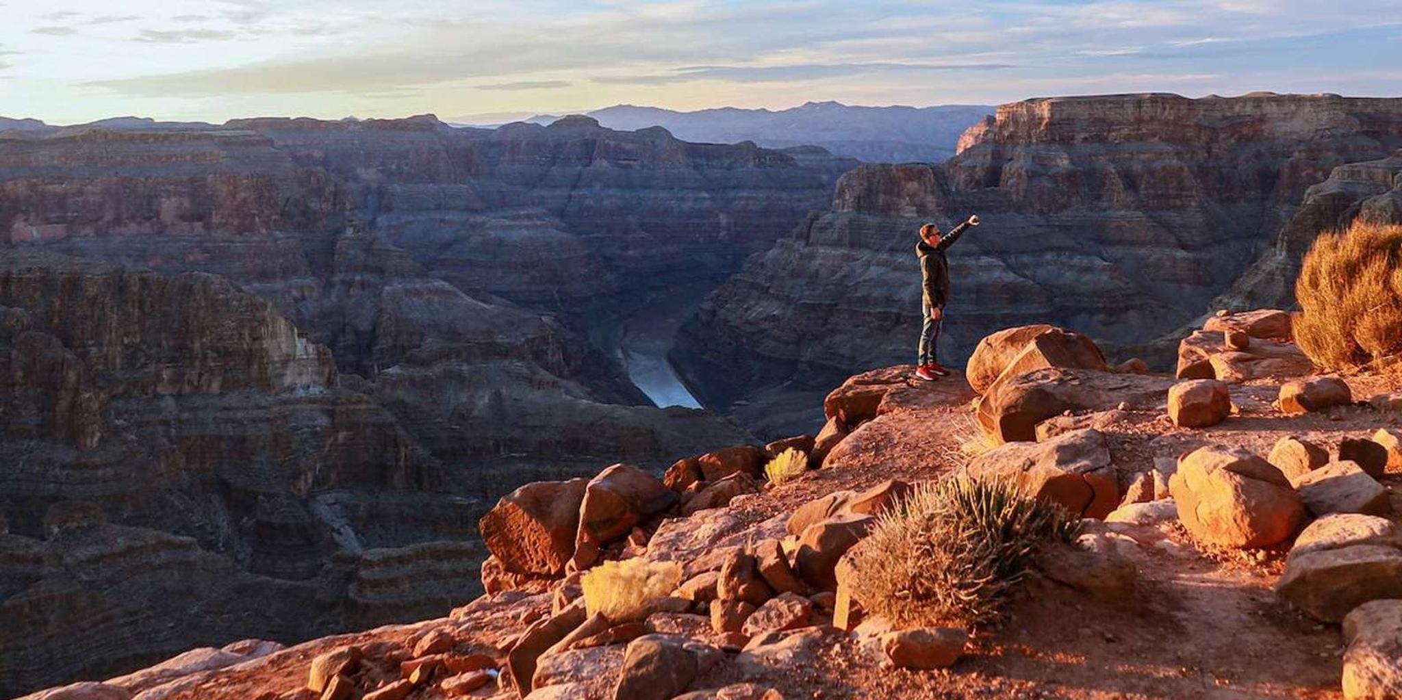 Las Vegas Grand Canyon Flight with Skywalk Option - Image 5
