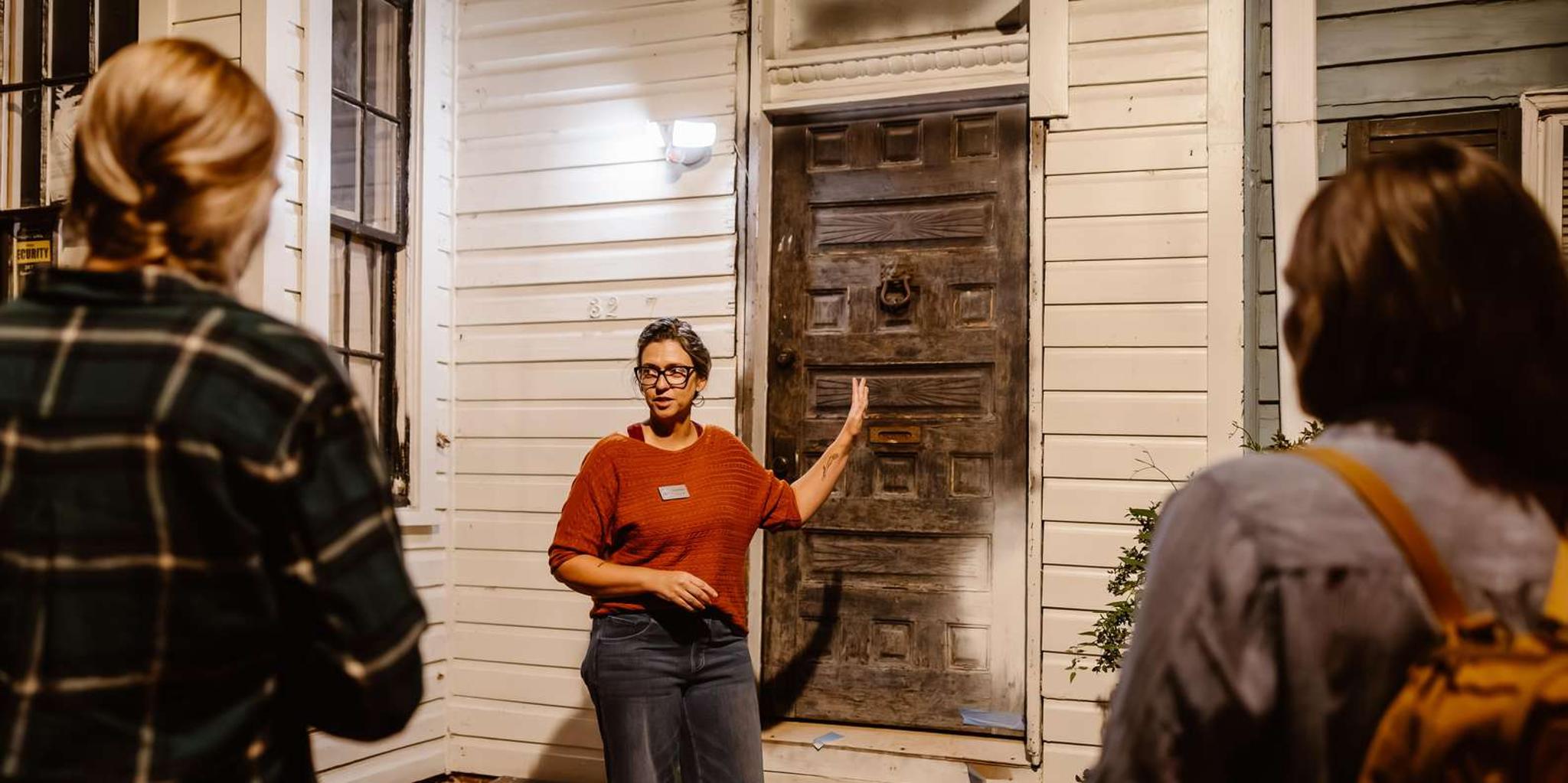 Georgetown Ghost Tour & The Exorcist Steps - Image 2