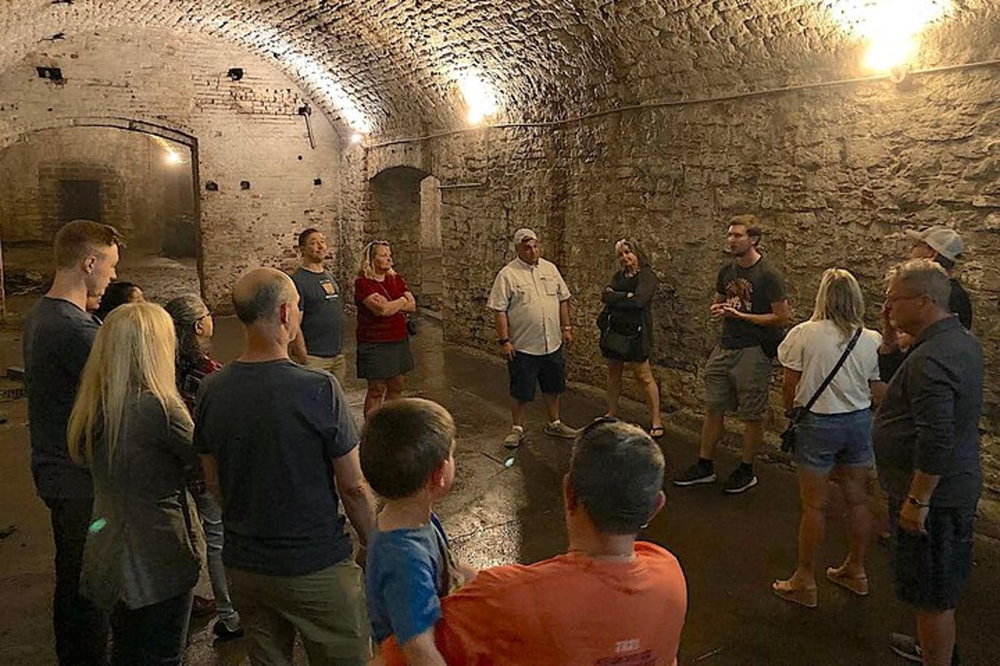 Cincinnati Brewing & Distilling Tasting Tour - Image 6