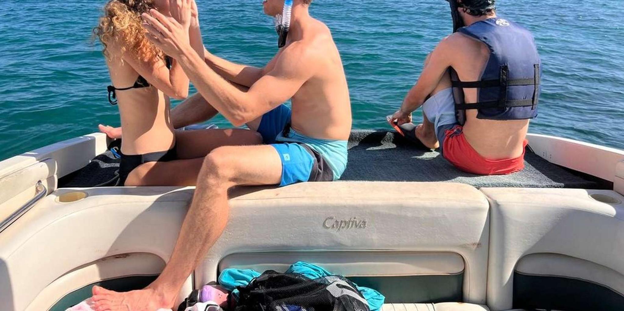 Boca Raton Boat Tour with Snorkeling and Tubing - Image 2