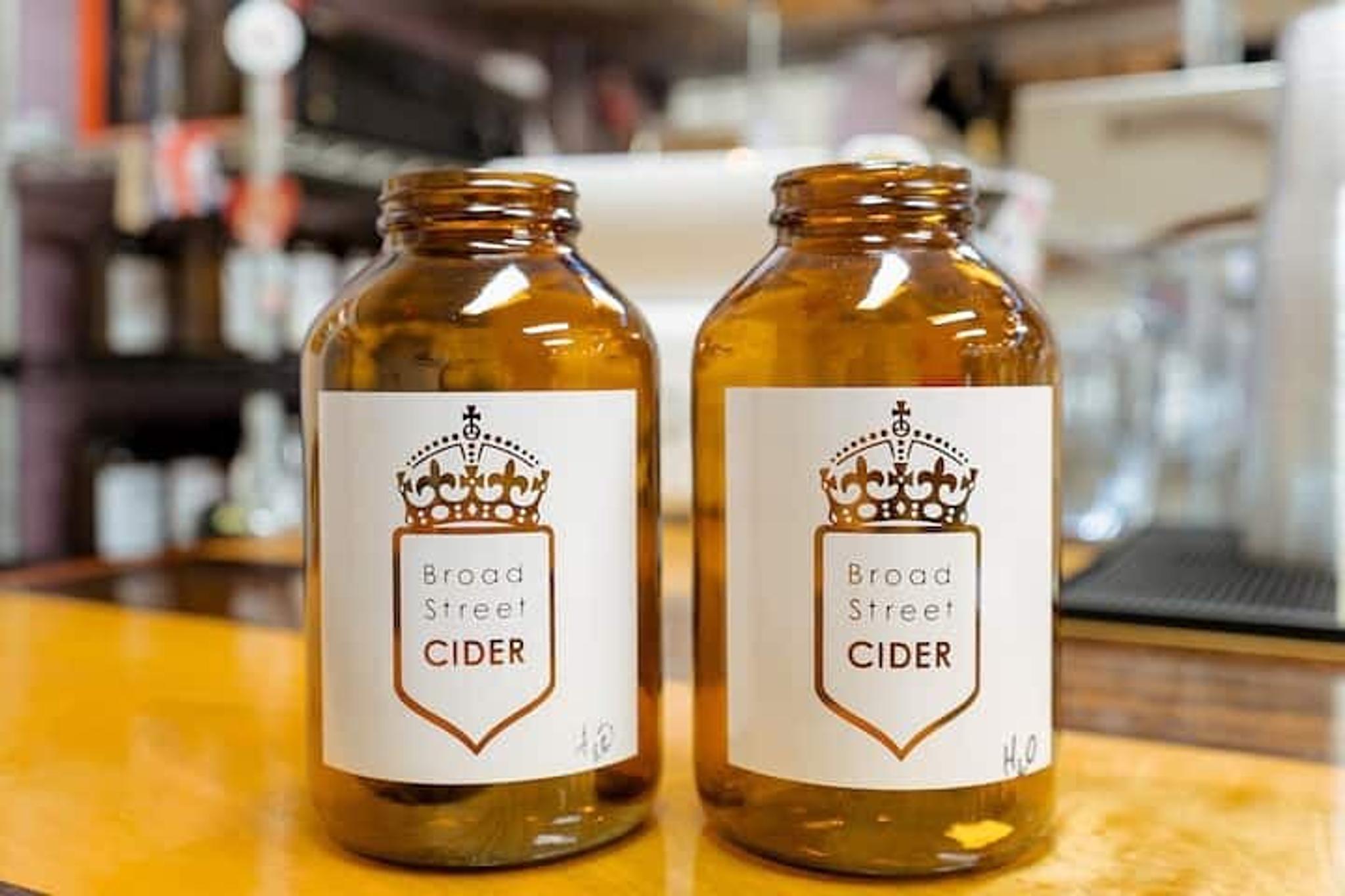 New Orleans Craft Cider & Mead Tasting 45 Min - Image 3