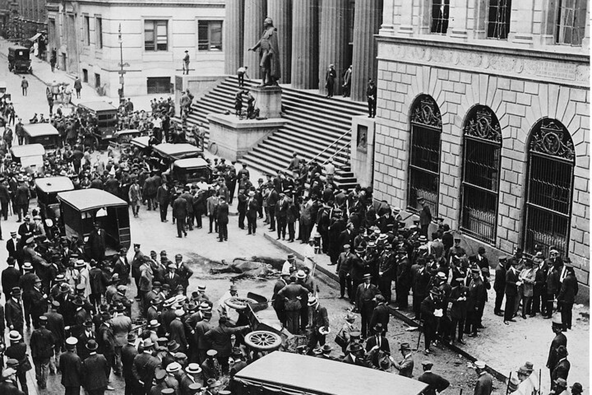 NYC Wall Street and American Finance Walking Tour 2 hr - Image 6