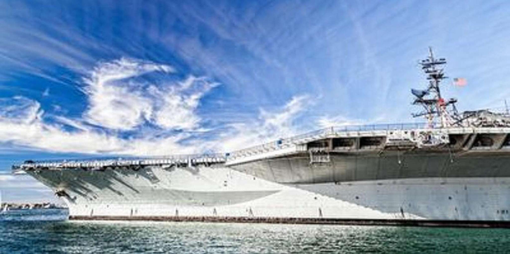 San Diego City Tour with USS Midway from Los Angeles