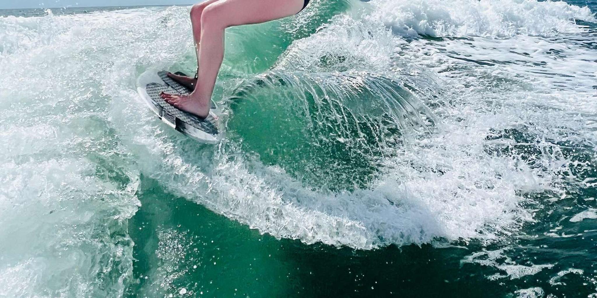 Clearwater Beach WakeSurfing and Watersports Tour - Image 6