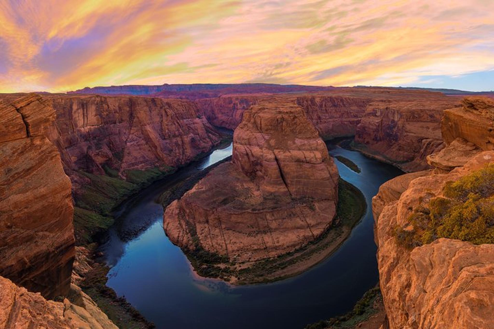 Las Vegas Antelope Canyon & Horseshoe Bend Tour - Image 4