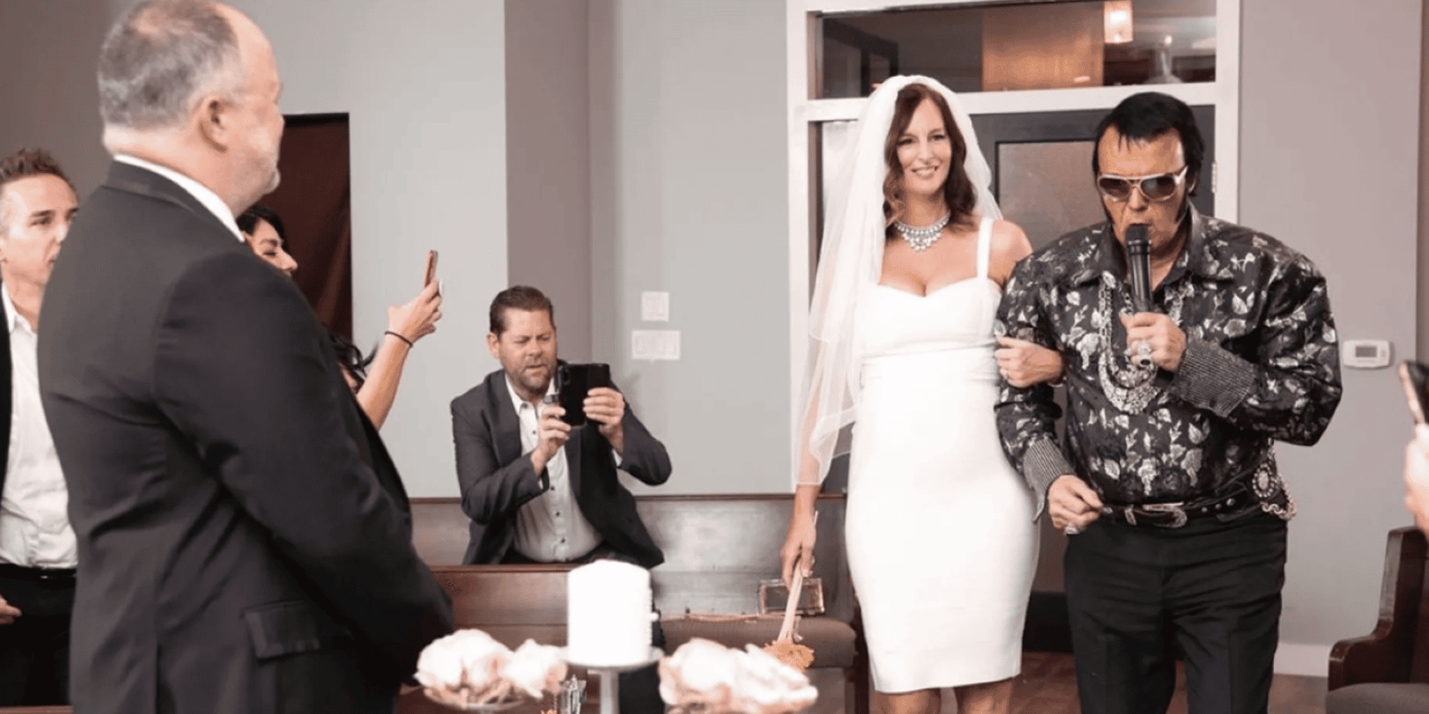 Las Vegas Elvis Wedding Ceremony