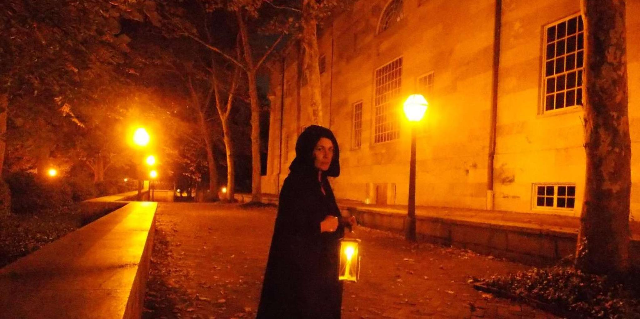 Philadelphia Ghost Tour by Candlelight