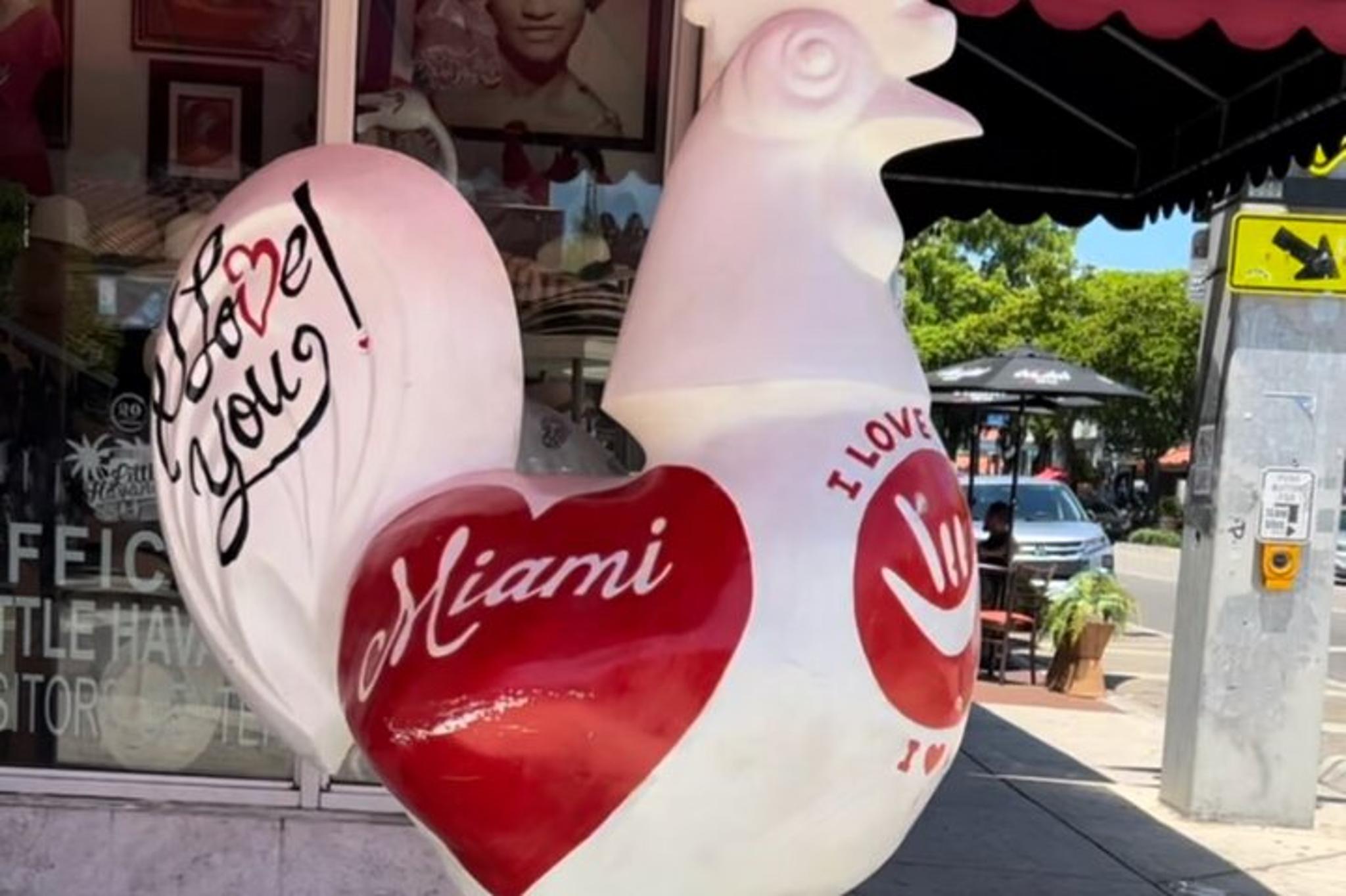 Miami Cultural Walking Tour in Little Havana - Image 5