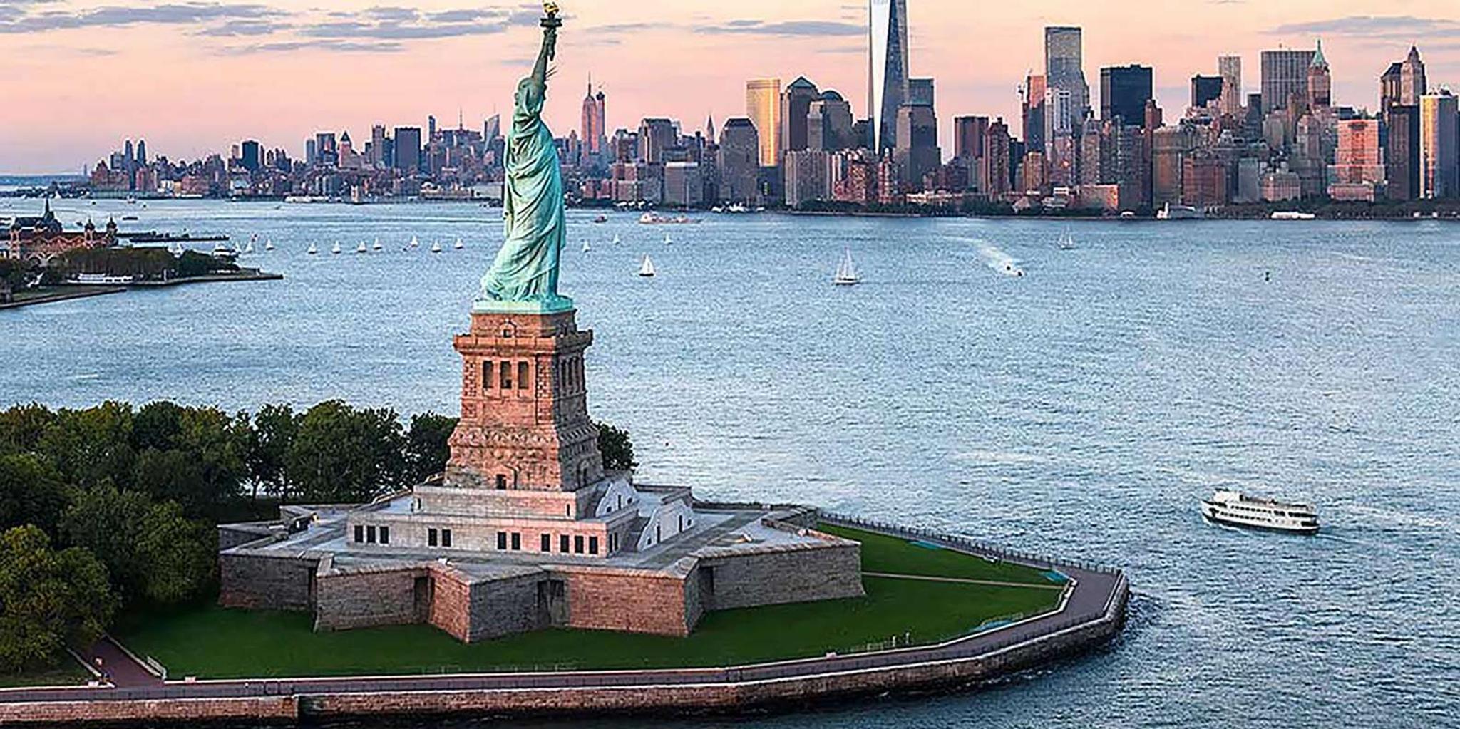 New York City 9/11 Memorial and Liberty Tour