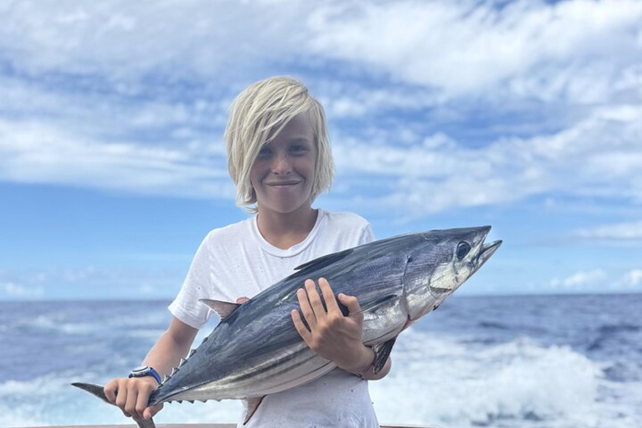 Kona Hawaii Deep Sea Fishing Trip - Image 6