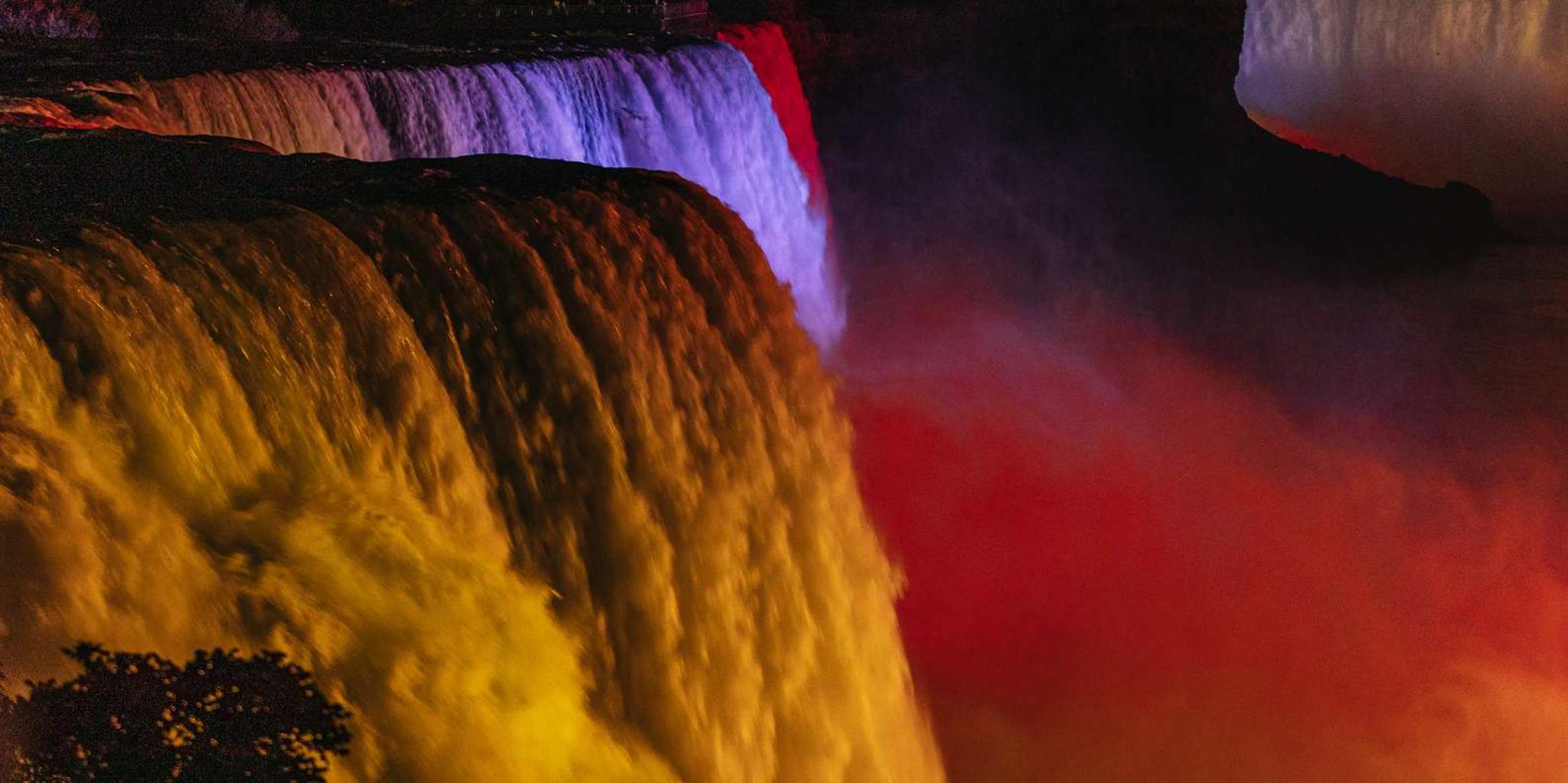 New York City Niagara Falls Day Tour - Image 6