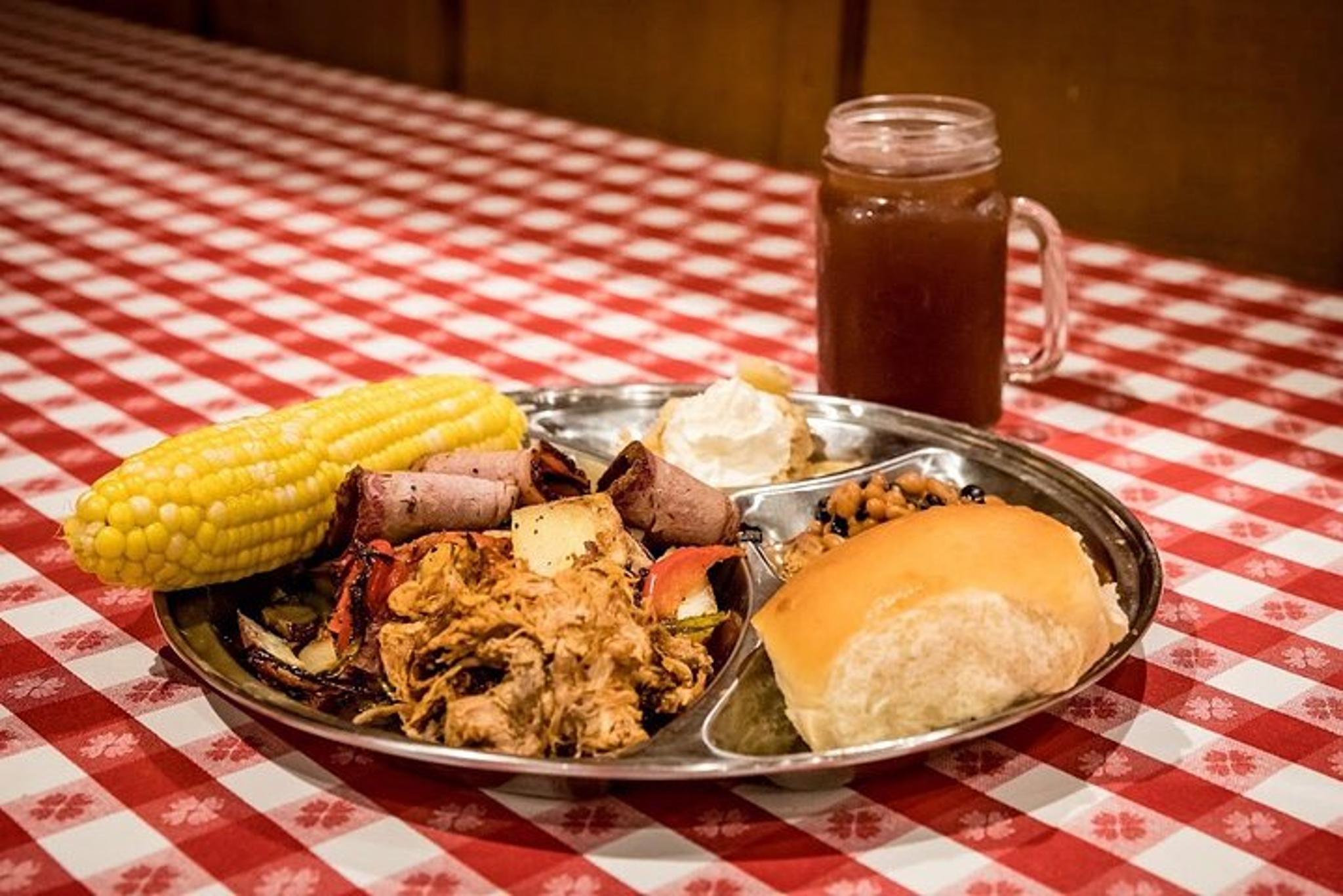 Branson Chuckwagon Dinner Show
