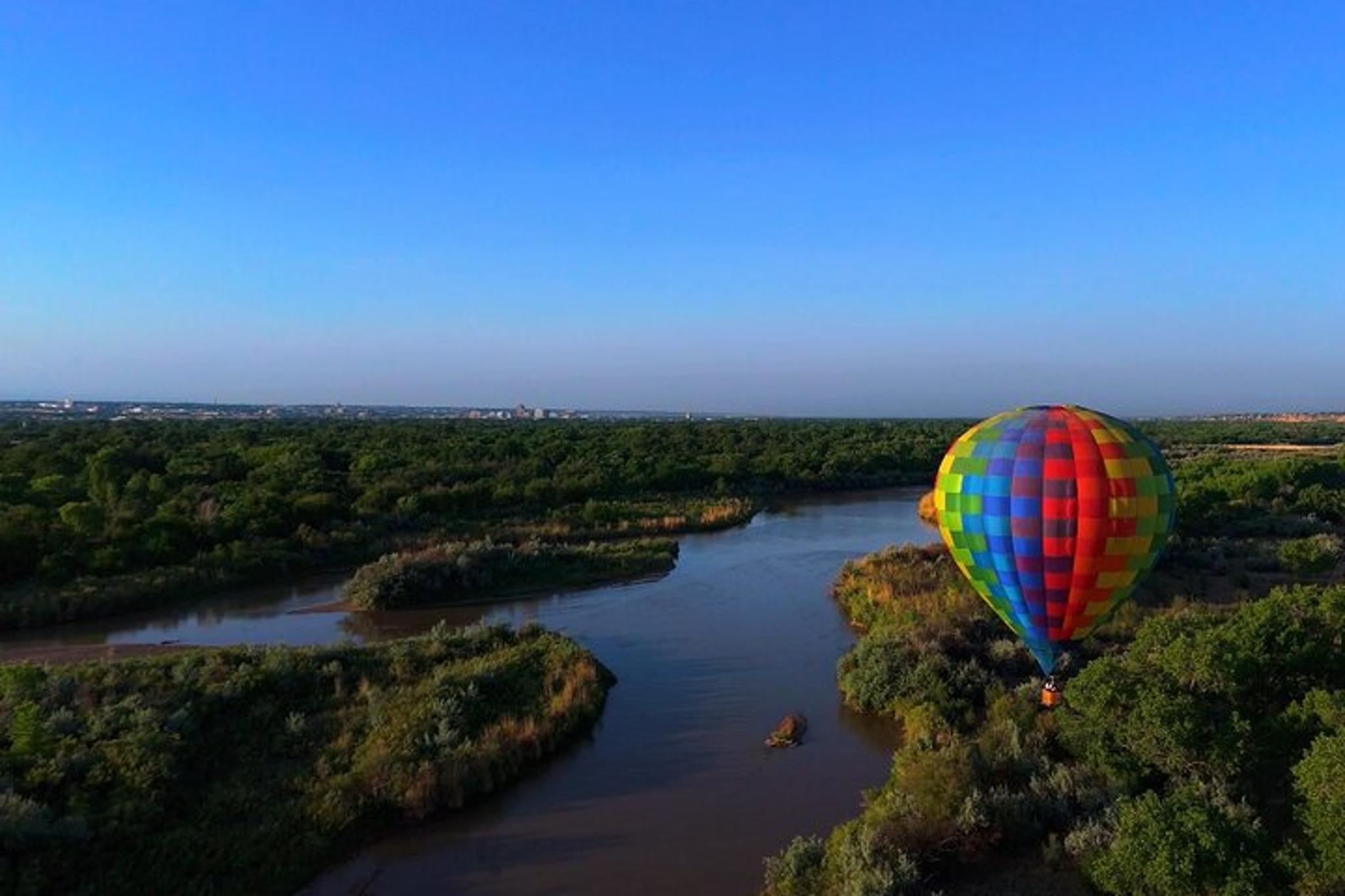 Albuquerque Hot Air Balloon Ride - Image 2