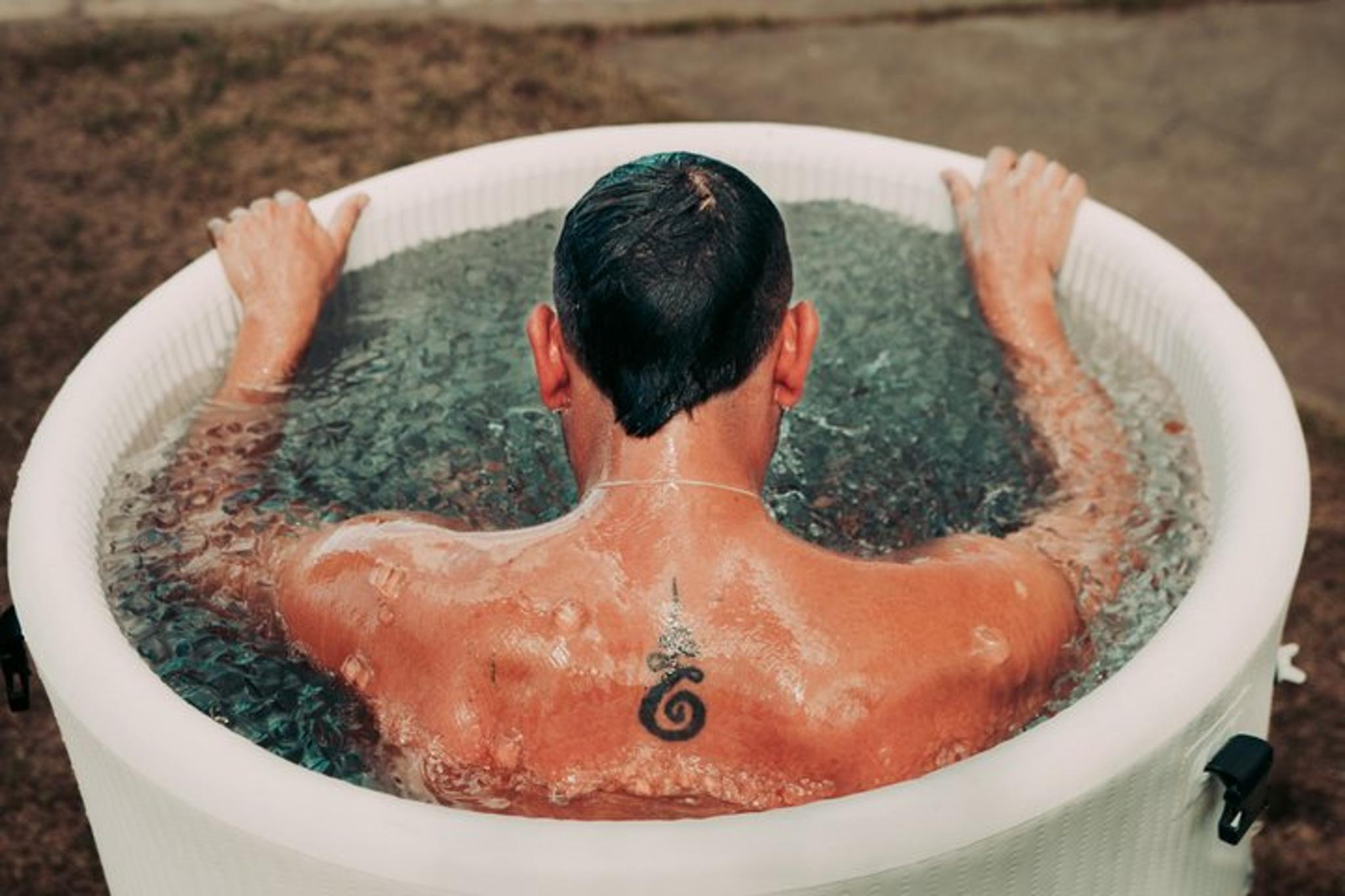 Honolulu Breathwork and Ice Bath by the Ocean 1 hr - Image 4