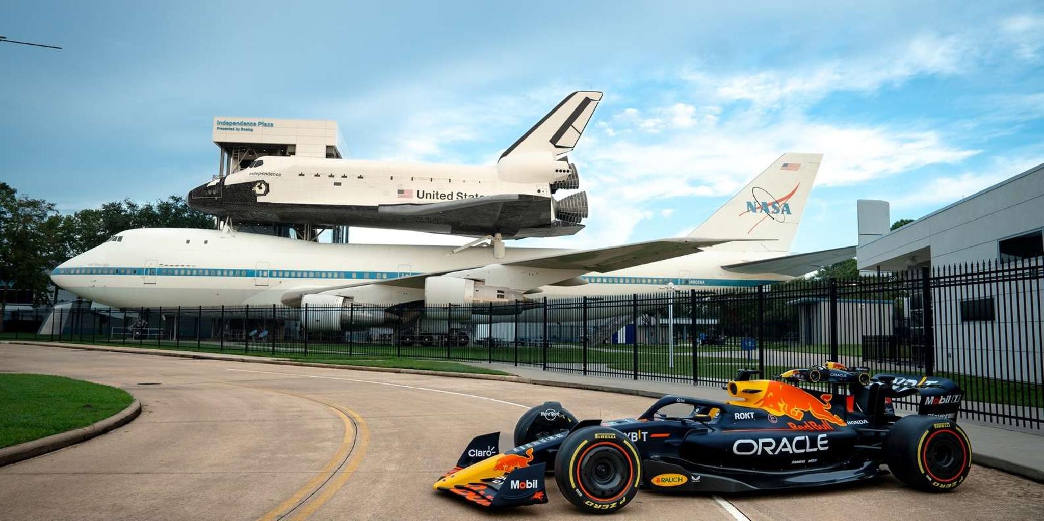 Houston Space Center Admission Ticket - Image 2