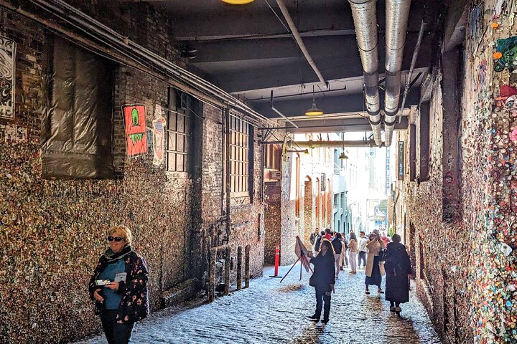 Seattle Scavenger Hunt Walking Tour - Image 5