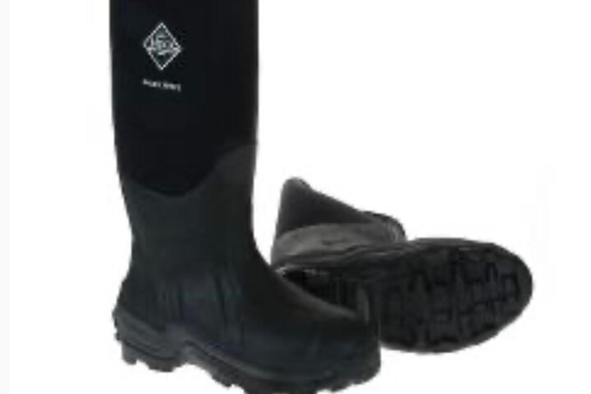 Anchorage Rain Gear Rental - Image 2