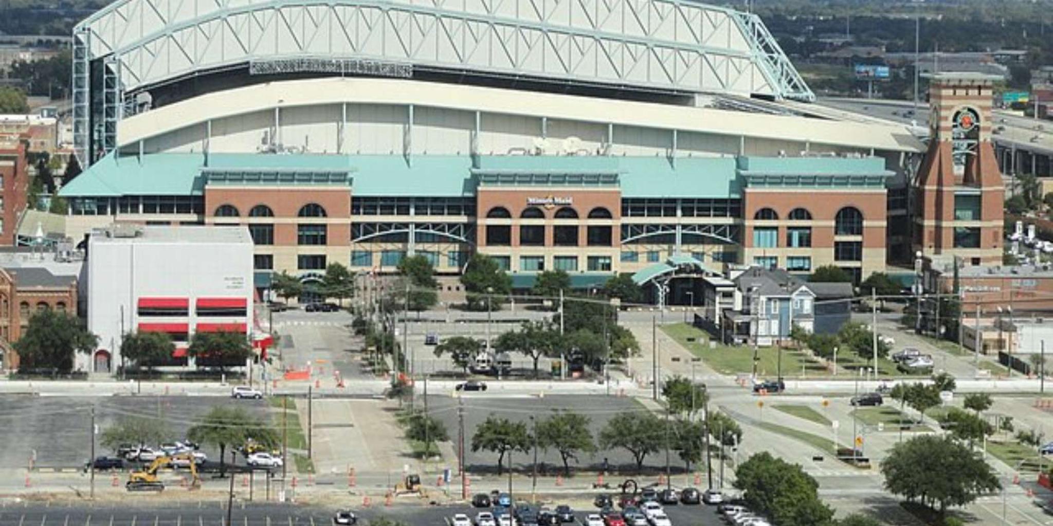 Houston Astros Baseball Game at Minute Maid Park - Image 4