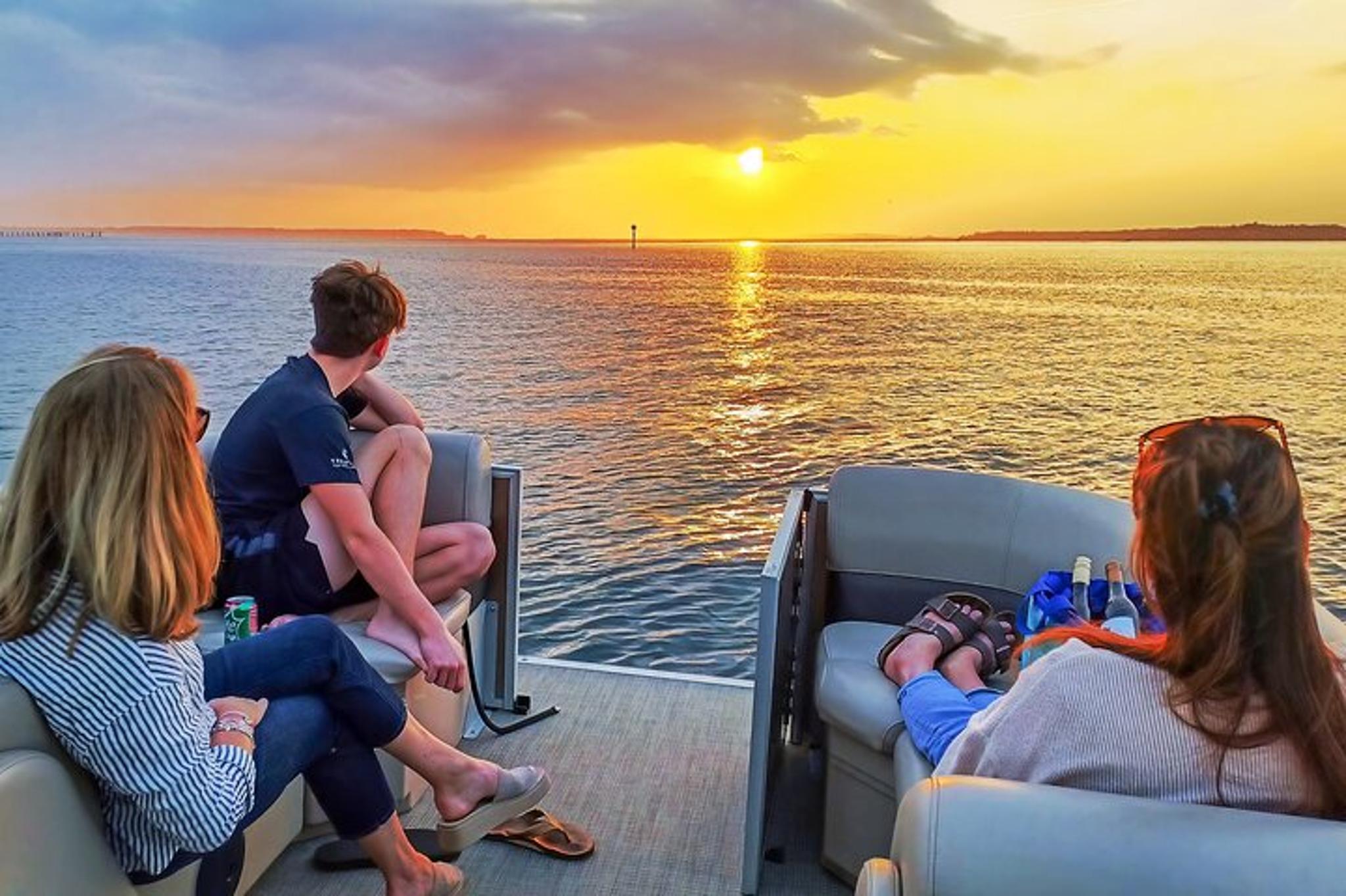 Hilton Head Boat Rental with Fireworks Viewing 4 hr - Image 4