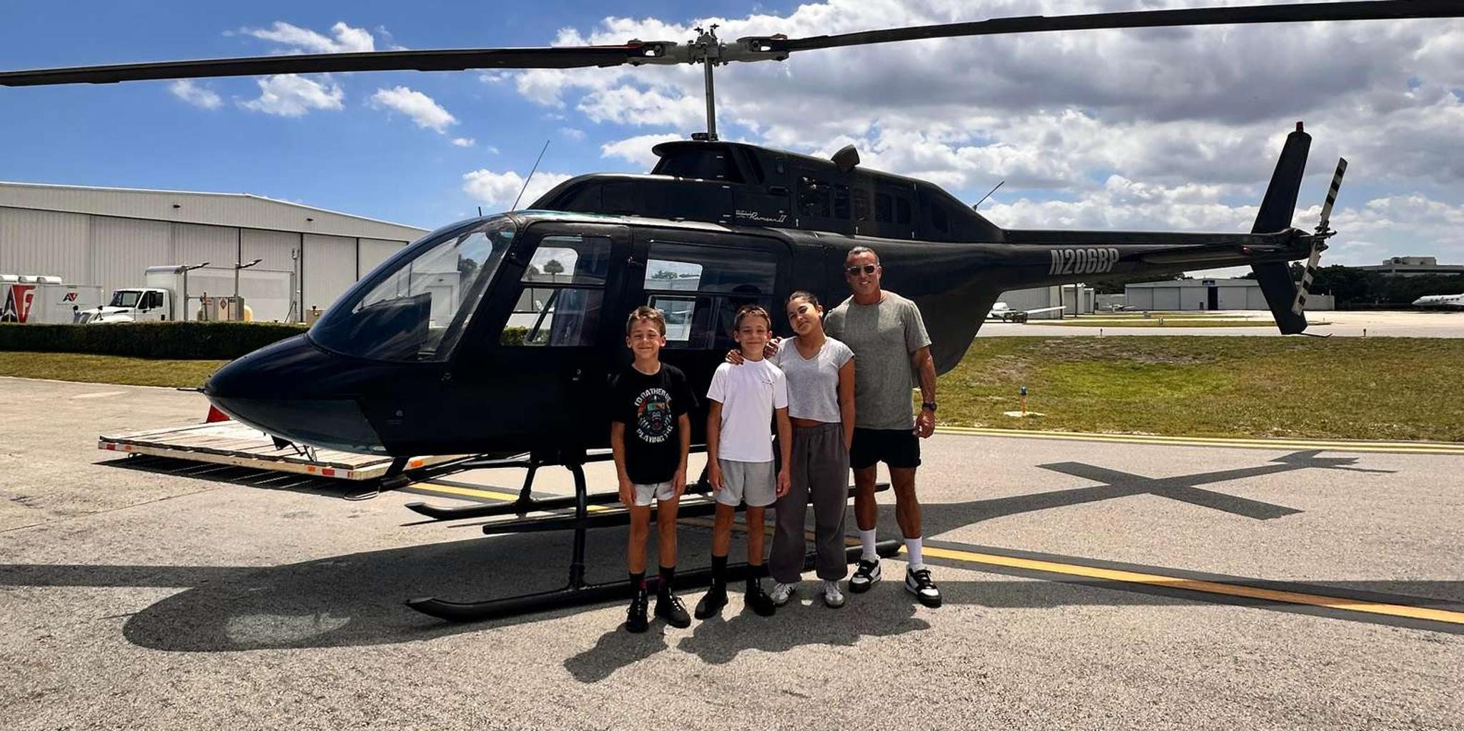 Fort Lauderdale Helicopter Tour of Hard Rock Guitar and Beaches - Image 5