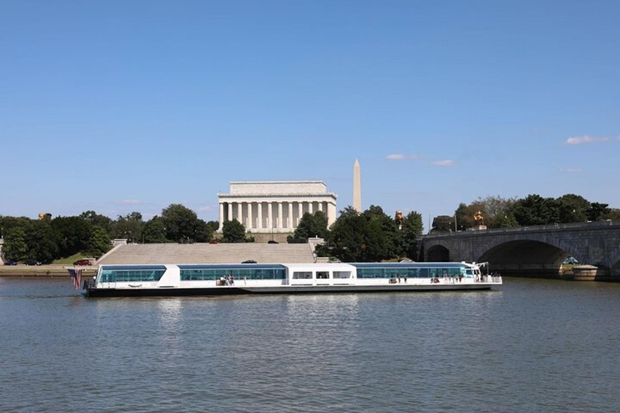 Washington DC Brunch Cruise on Father's Day - Image 2