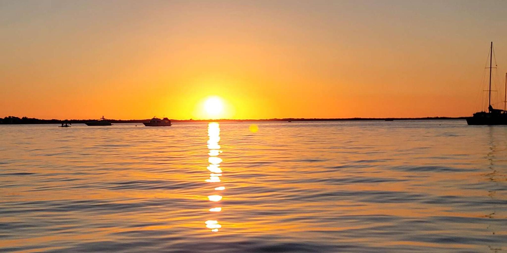 Key Largo Mini Pontoon Boat Tour at Sunset - Image 6