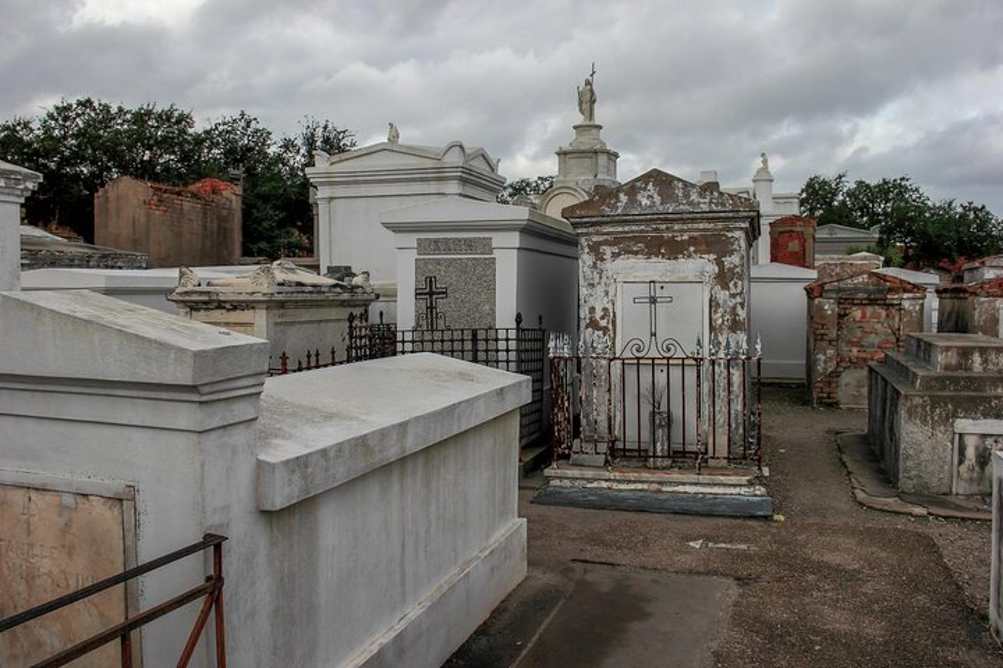 New Orleans Cemetery Audio Tour - Image 5