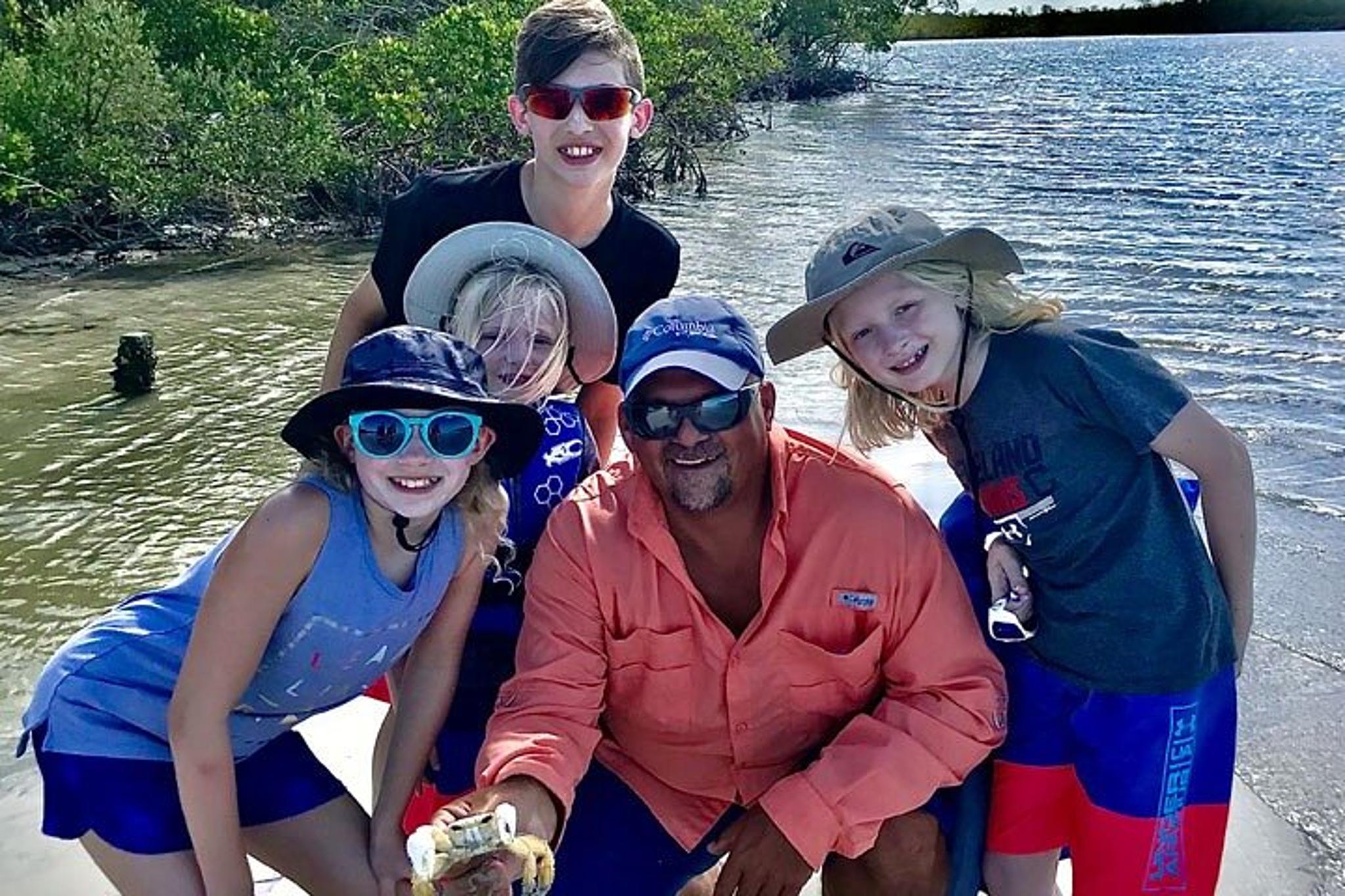 Marco Island Dolphin, Shelling, and Birding Eco Boat Tour - Image 4